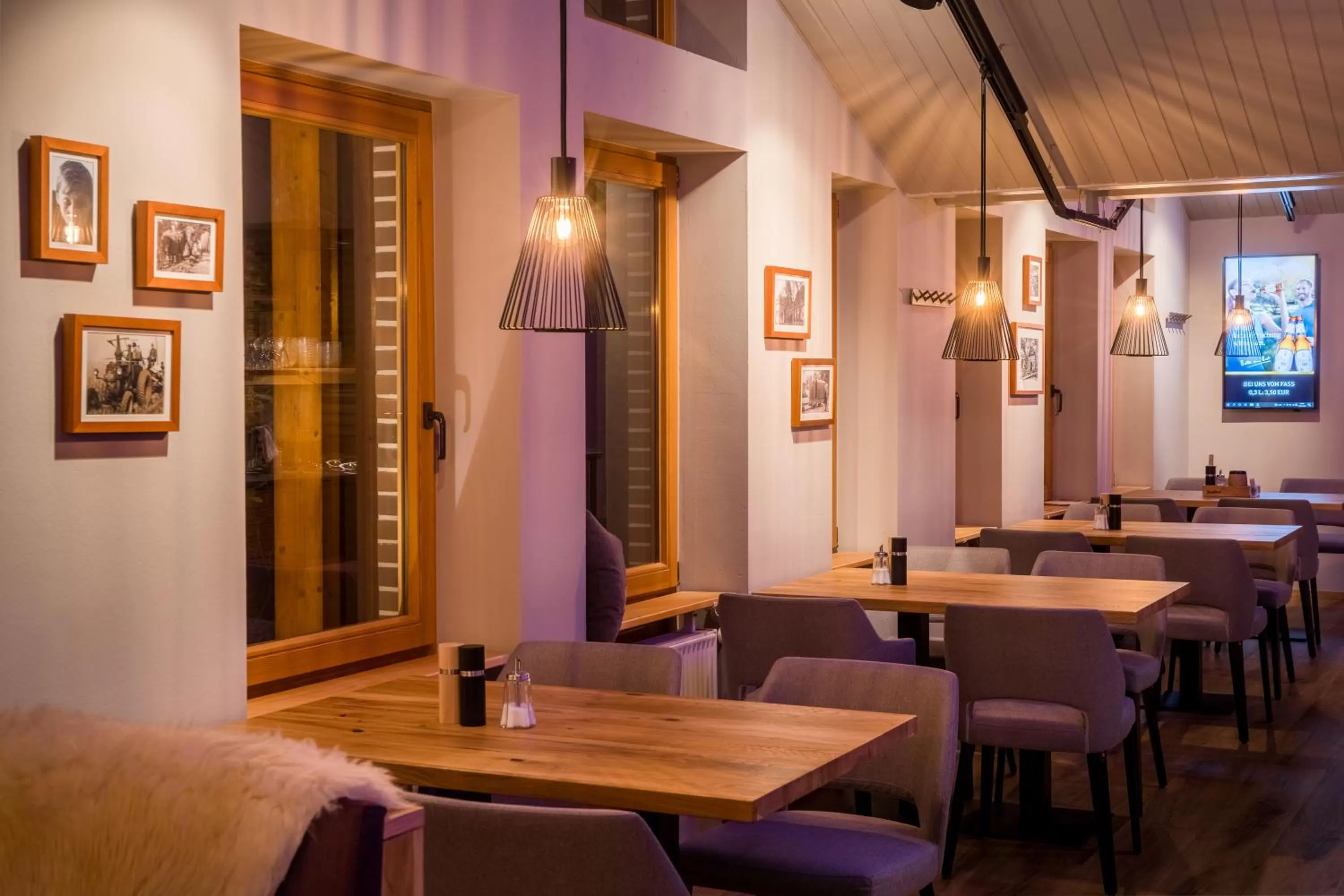 Restaurant/places to eat in Hotel Bockelmann