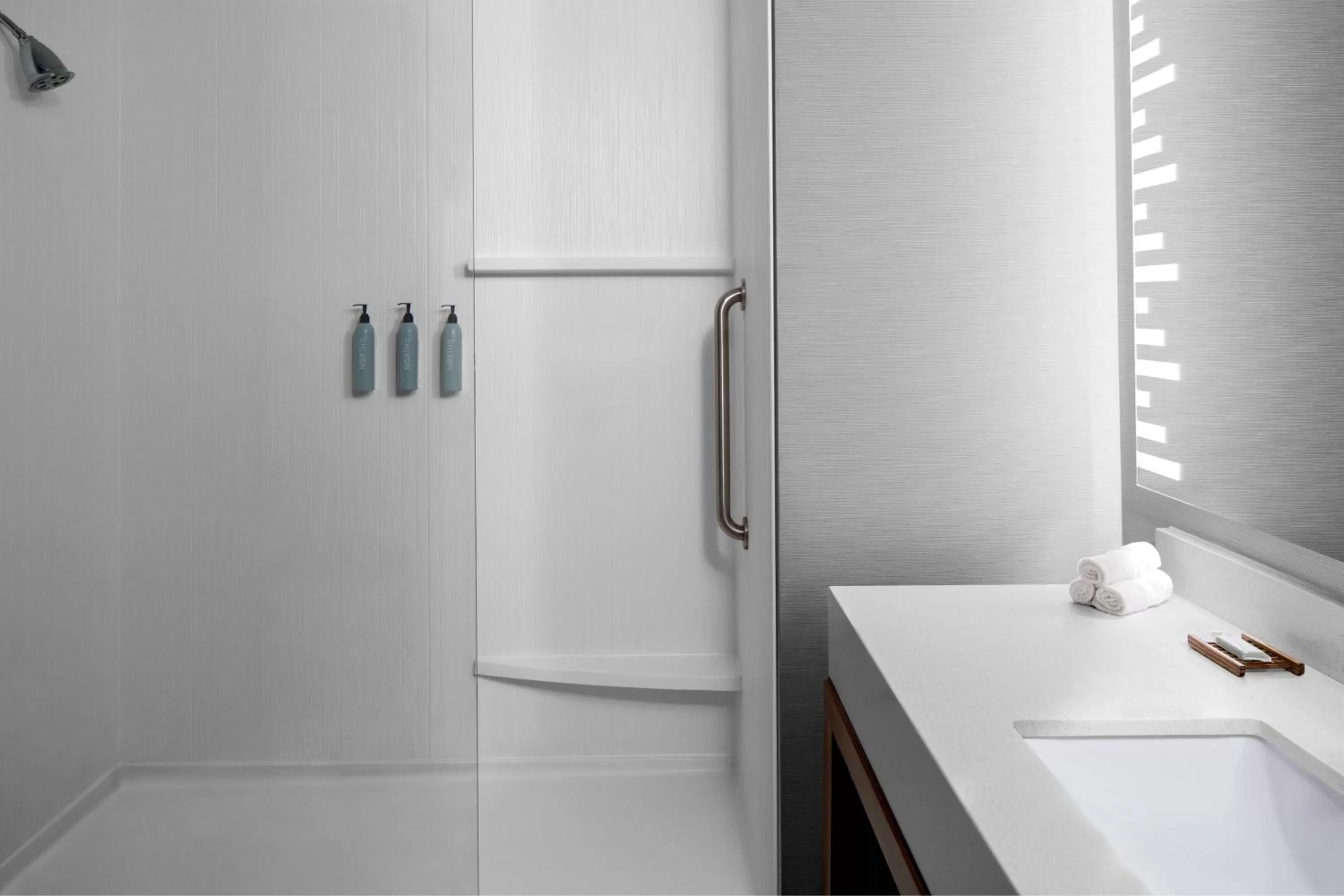 Bathroom in Courtyard by Marriott San Angelo