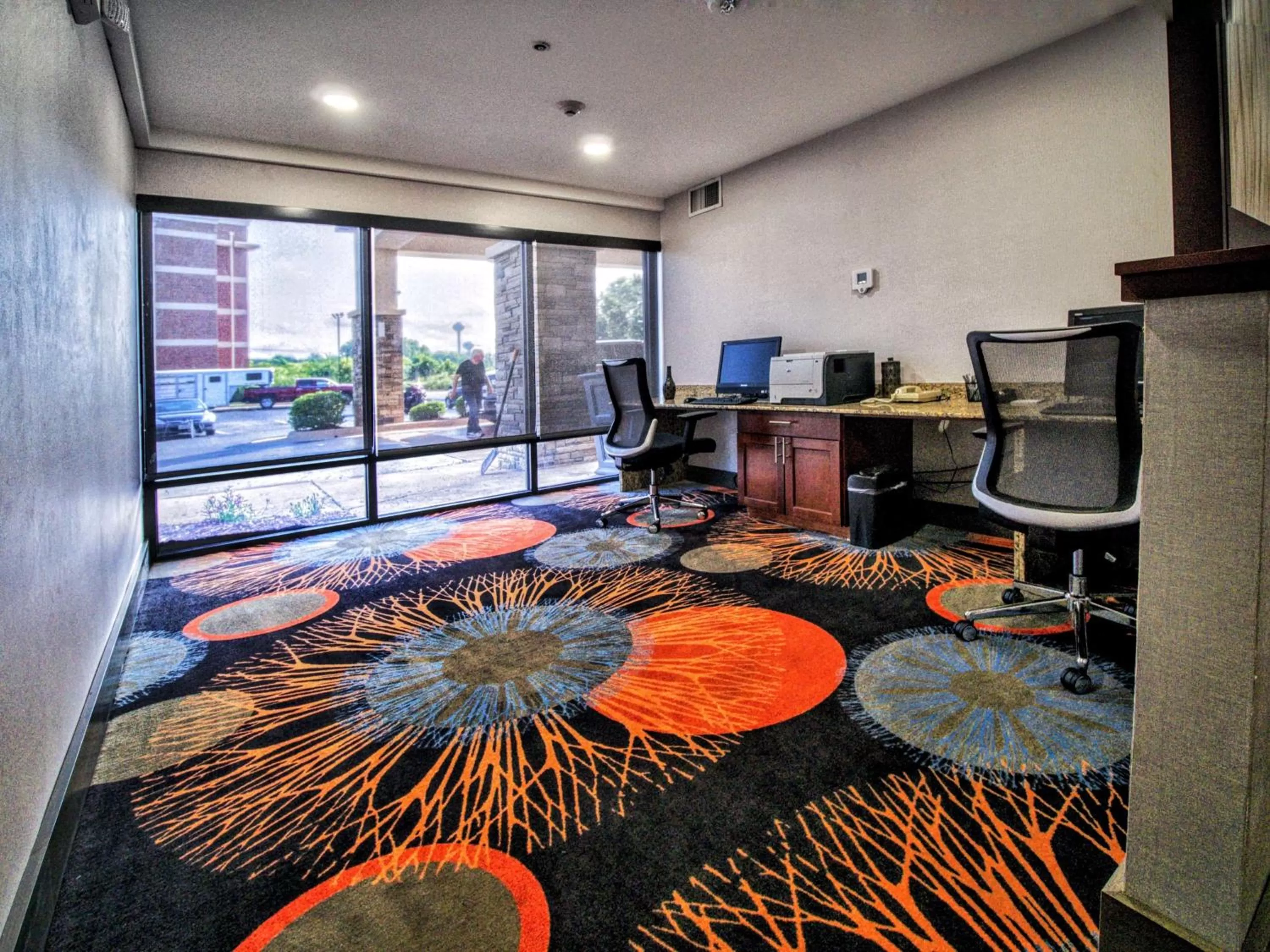 Business facilities in Hampton Inn Edmond