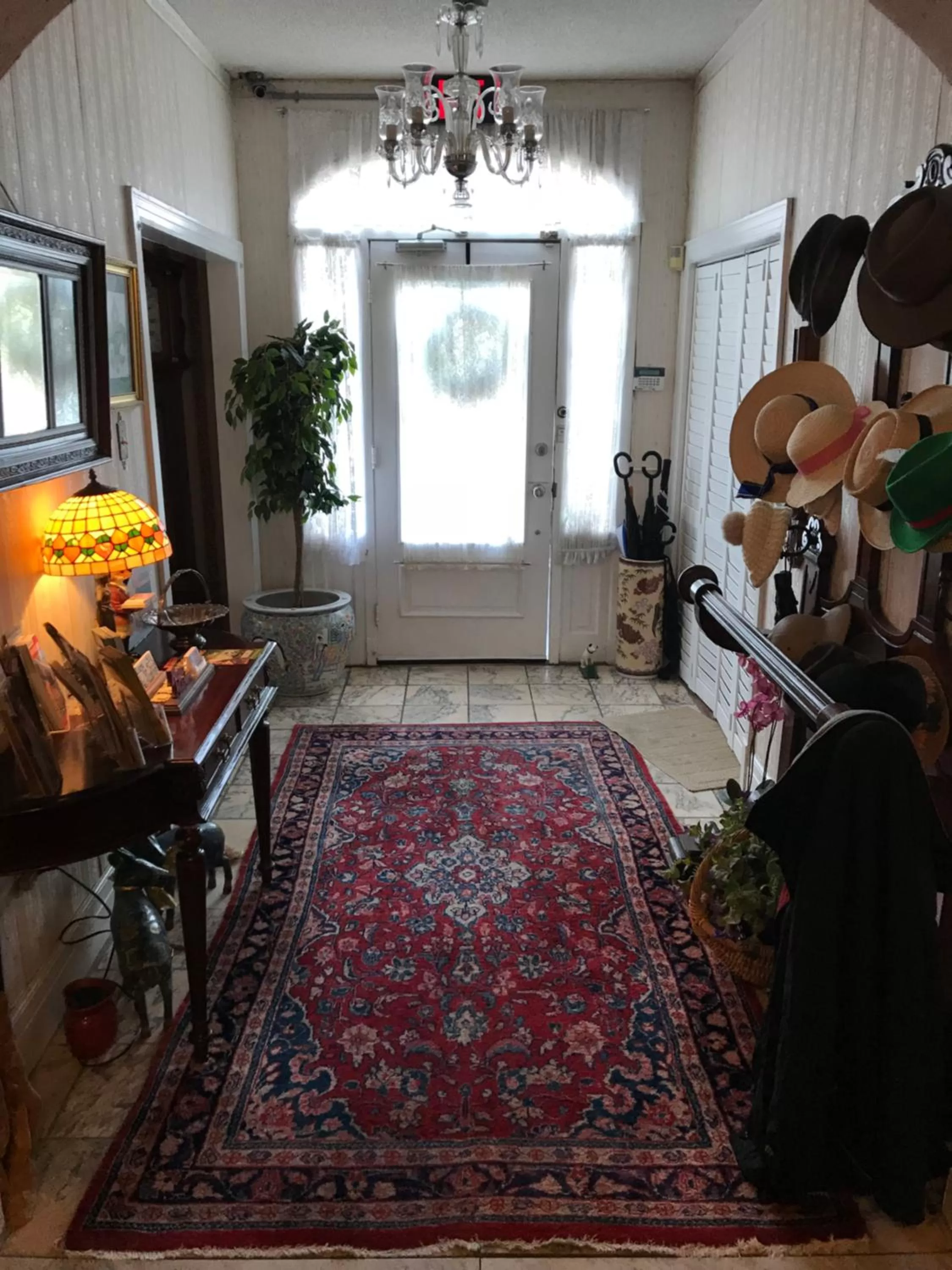 Facade/entrance in Rose Manor Bed & Breakfast