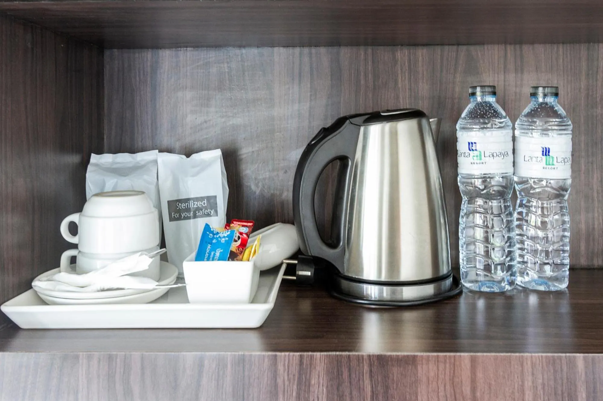 Coffee/tea facilities in Lanta Lapaya Resort