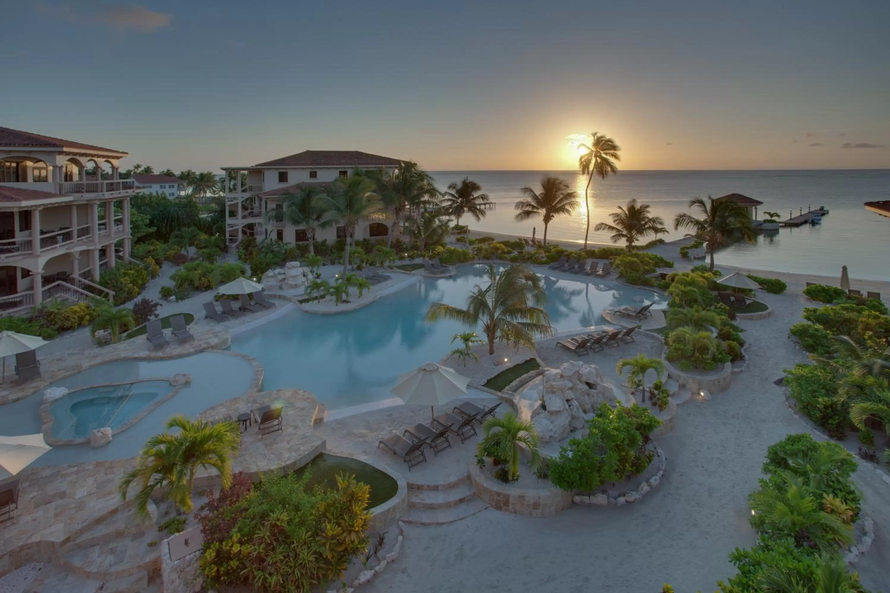 Pool view in Coco Beach Resort