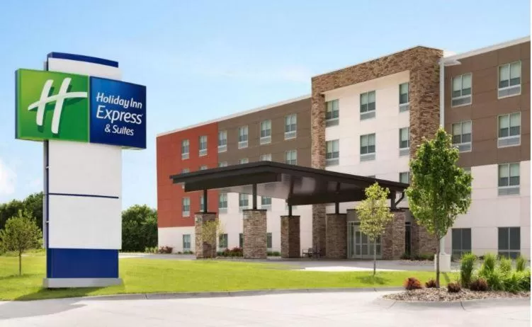 Holiday Inn Express & Suites - Moose Jaw by IHG