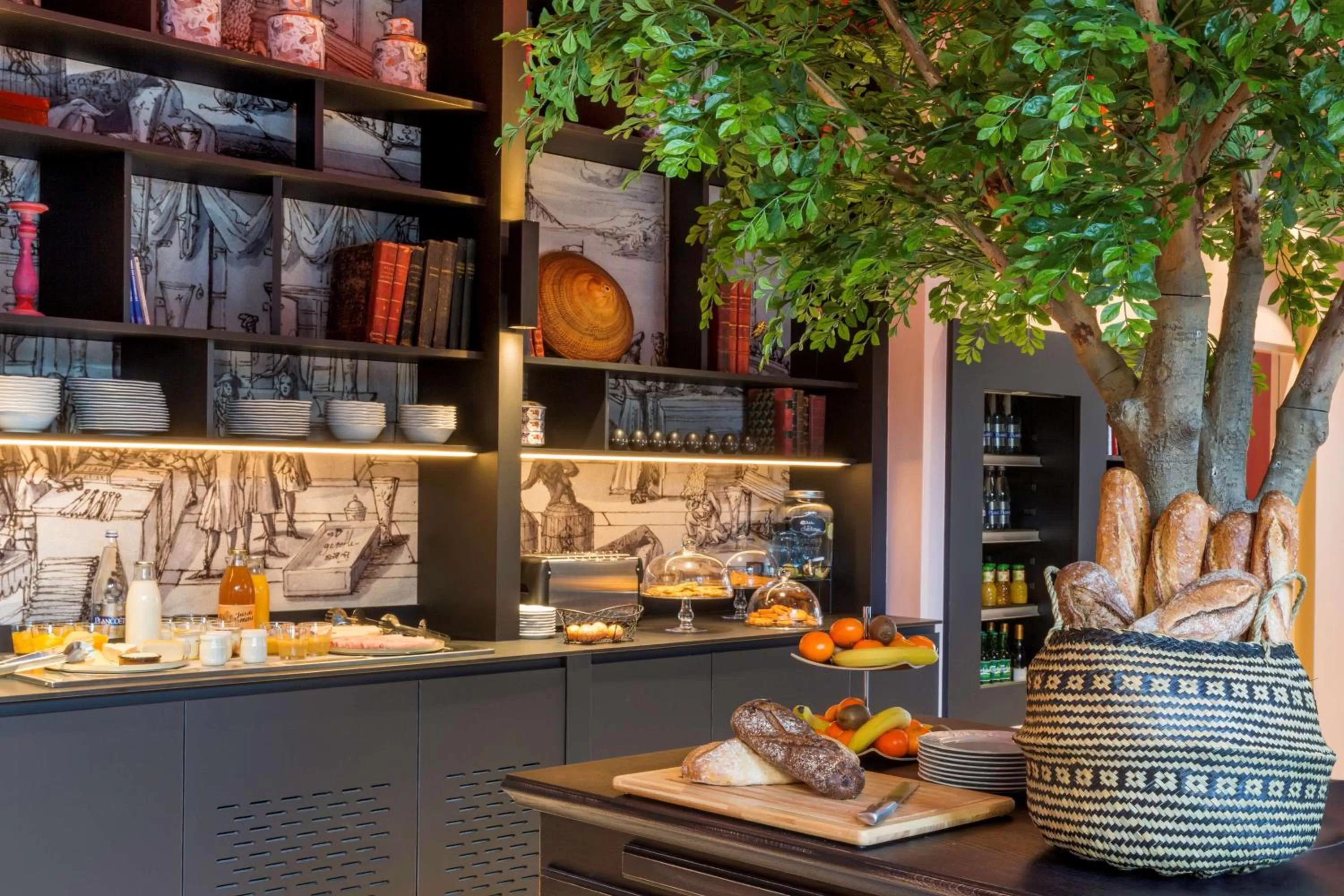 Restaurant/places to eat in Aiden by Best Western Lorient Centre