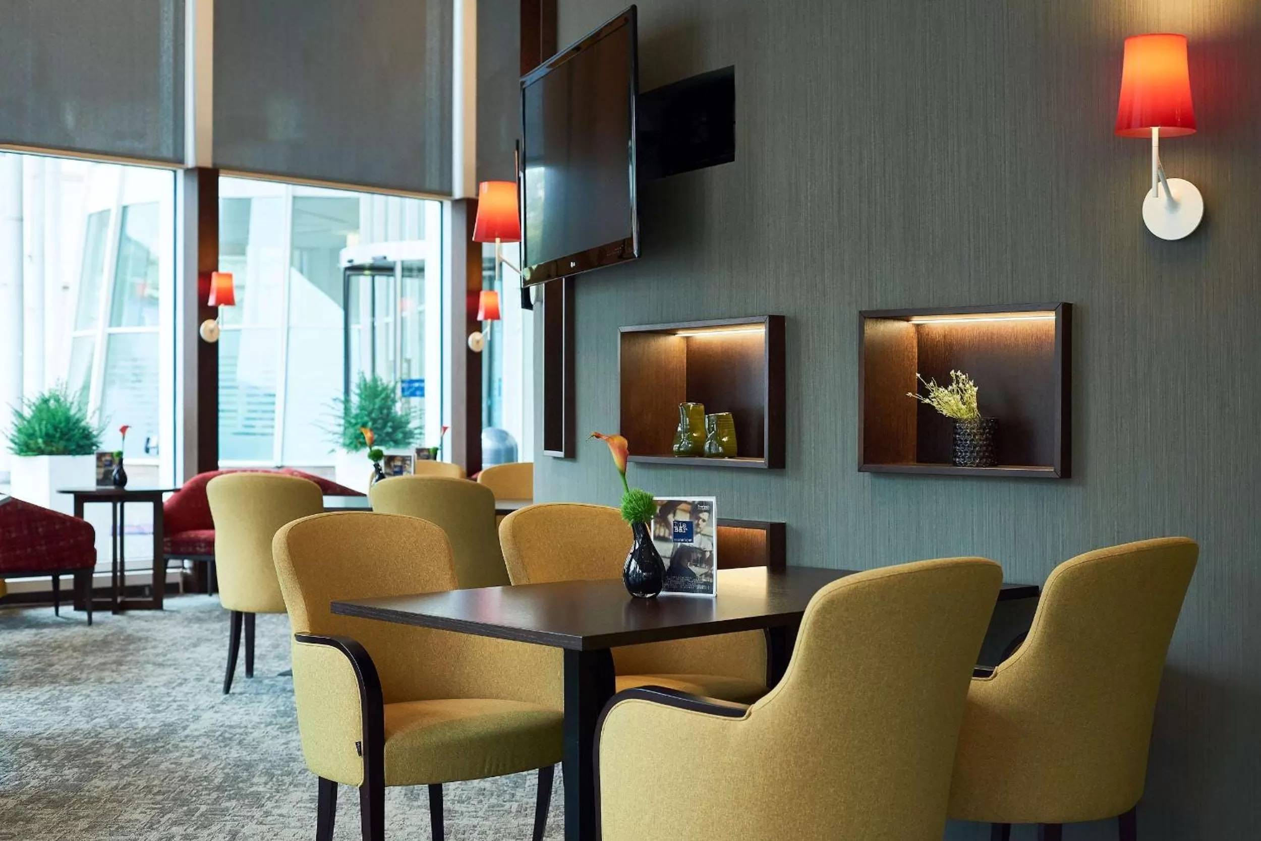 Lobby or reception in Dorint Kongresshotel Mannheim