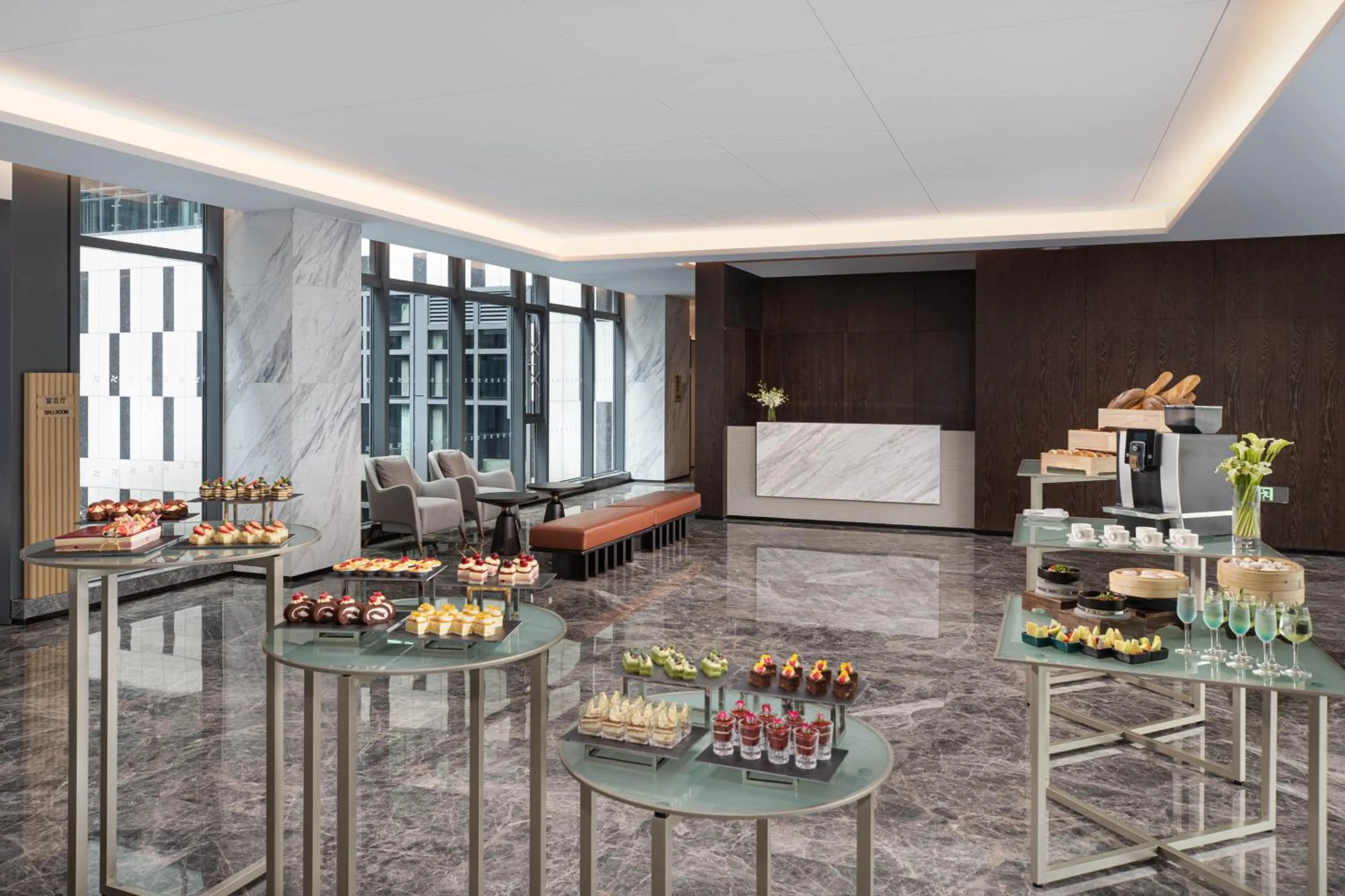 Meeting/conference room in Four Points by Sheraton Shanghai Jiading