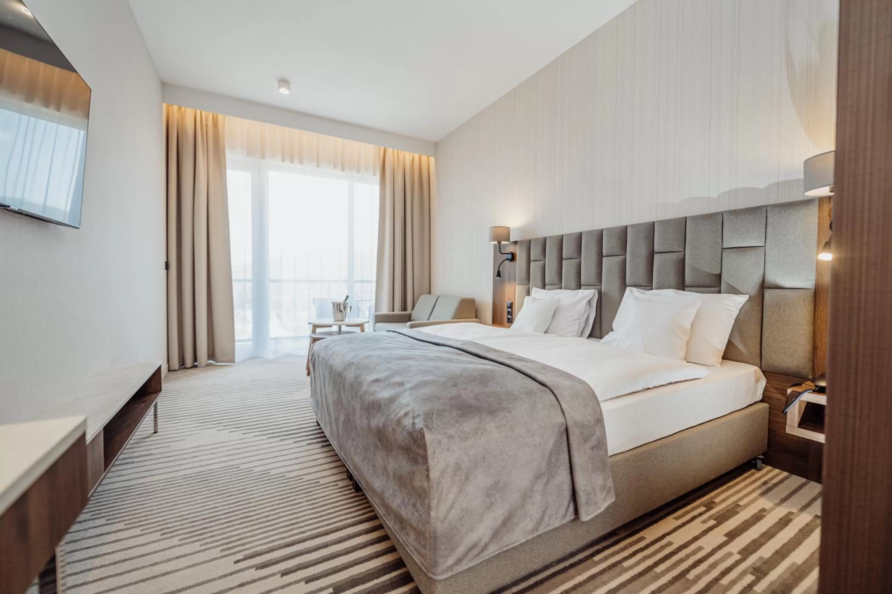 Bed in Elements Hotel&Spa