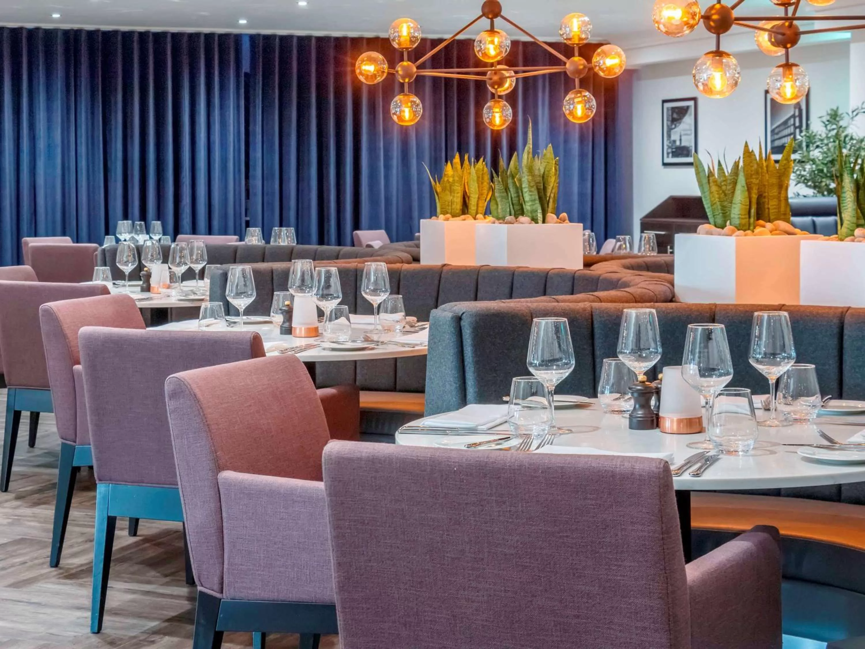 Restaurant/places to eat in Garner Hotel Preston Samlesbury by IHG