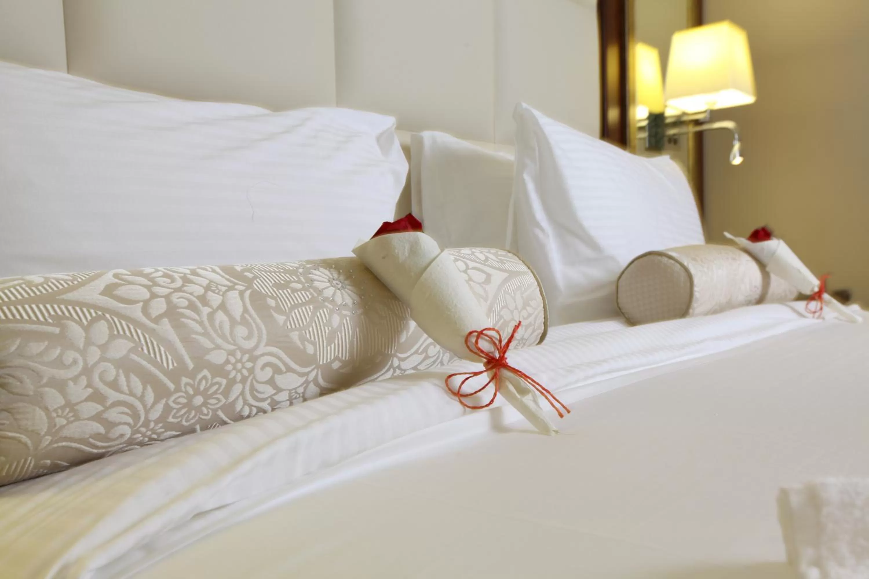 Bed in Western Lamar Hotel