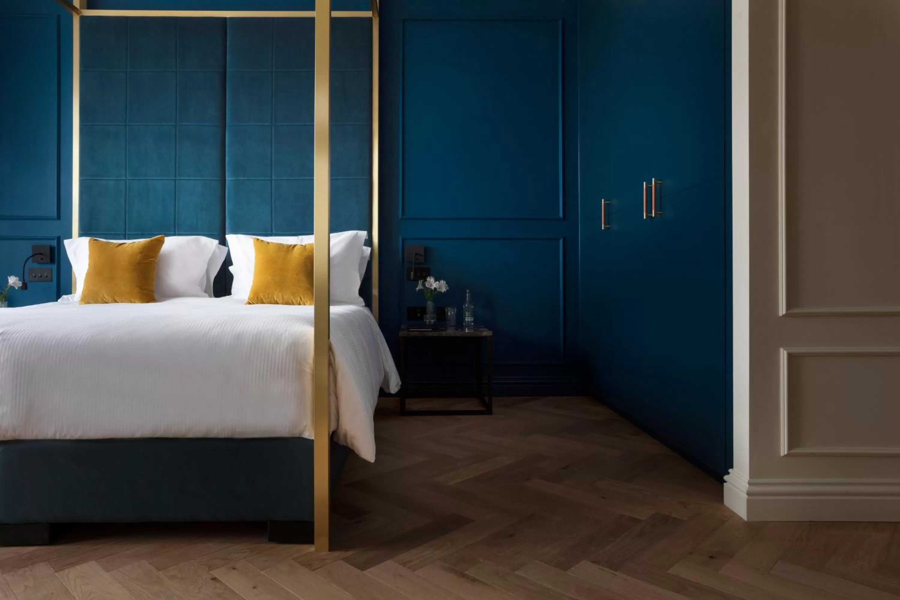 Bed in SCHLOSS Roxburghe, part of Destination by Hyatt