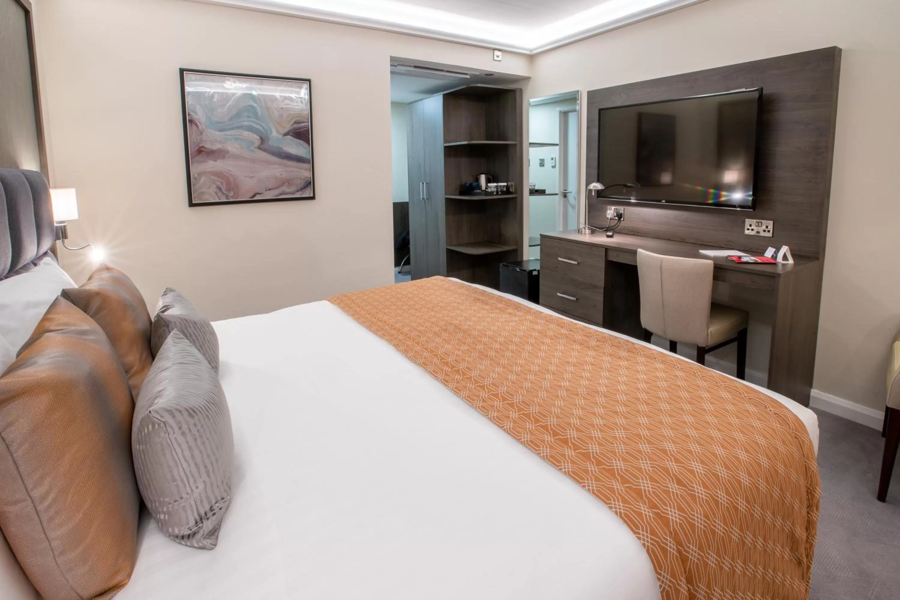 Bed in Park Hall Hotel and Spa Wolverhampton