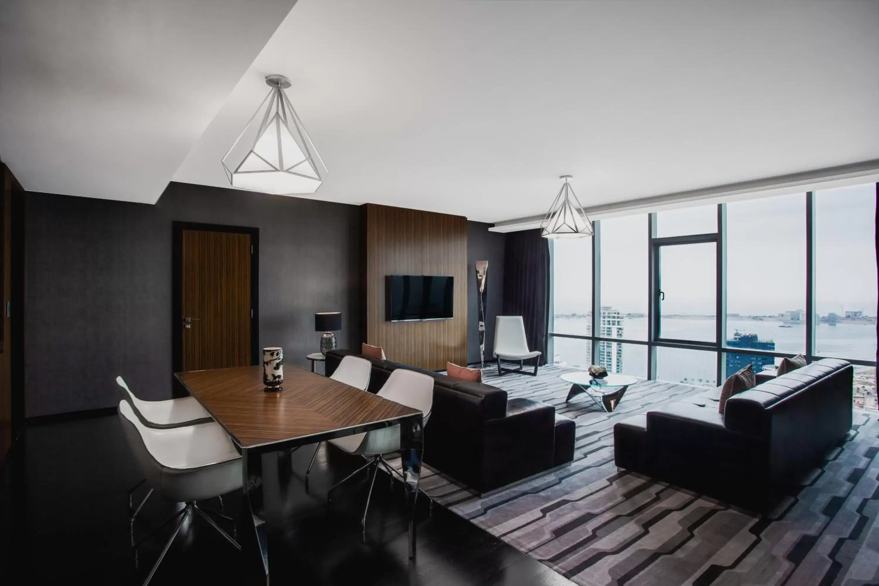 One-Bedroom King Suite - Non-Smoking in InterContinental Luanda Miramar, an IHG Hotel One-Bedroom King Suite - Non-Smoking in InterContinental Luanda Miramar, an IHG Hotel