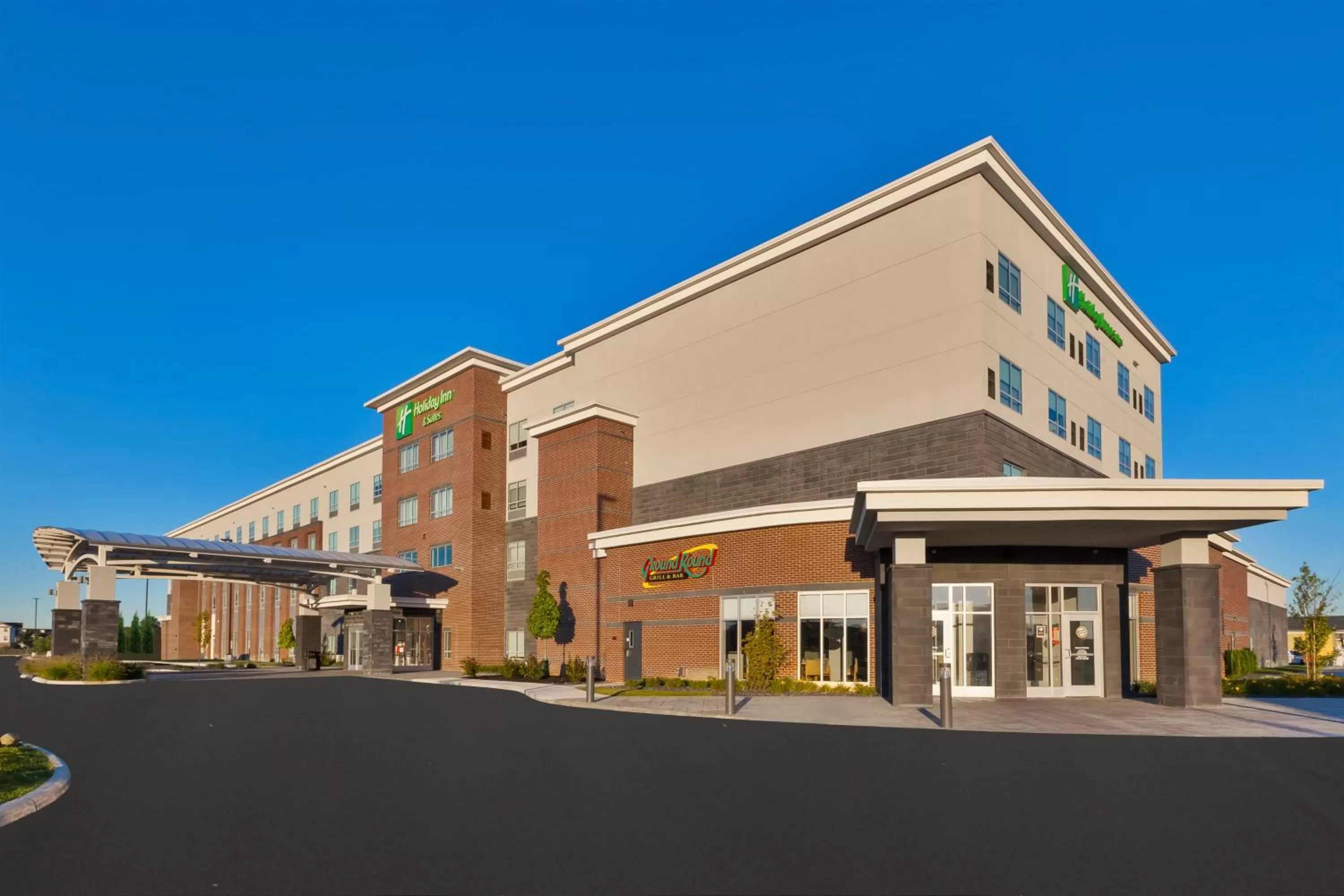 Property building in Holiday Inn & Suites - Toledo Southwest - Perrysburg by IHG