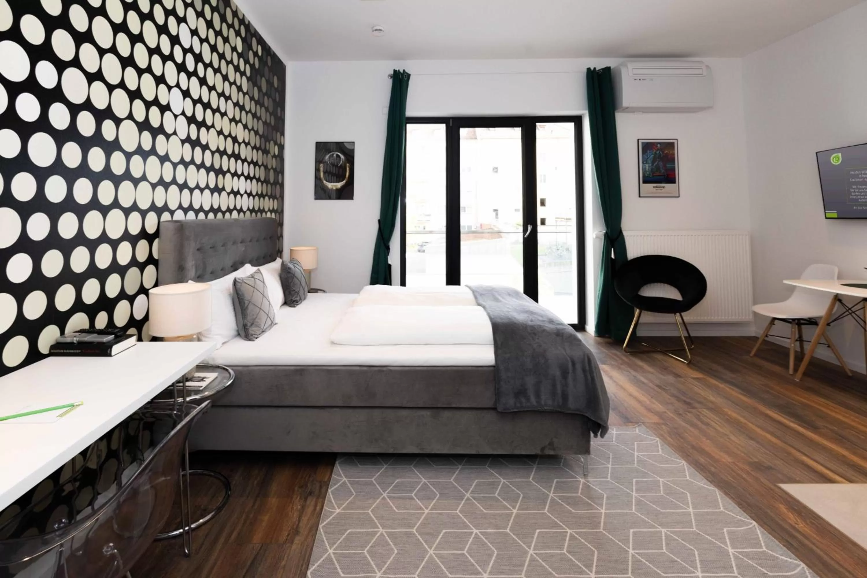 Superior-Studio Apartment with Balcony or Terrace in Eco Smart Apartments Premium City