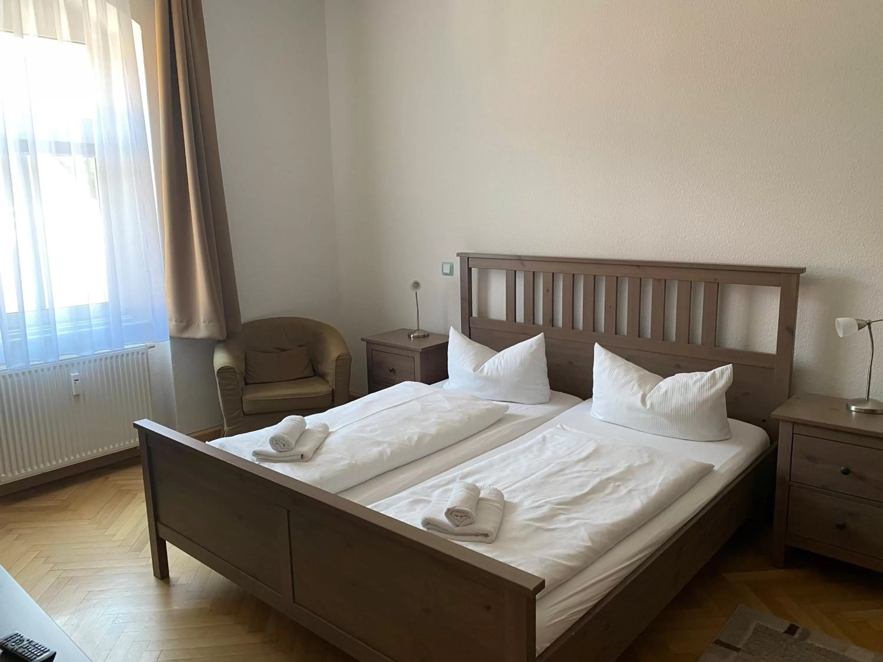 Bedroom, Bed in Pension an der Porzellan-Manufaktur