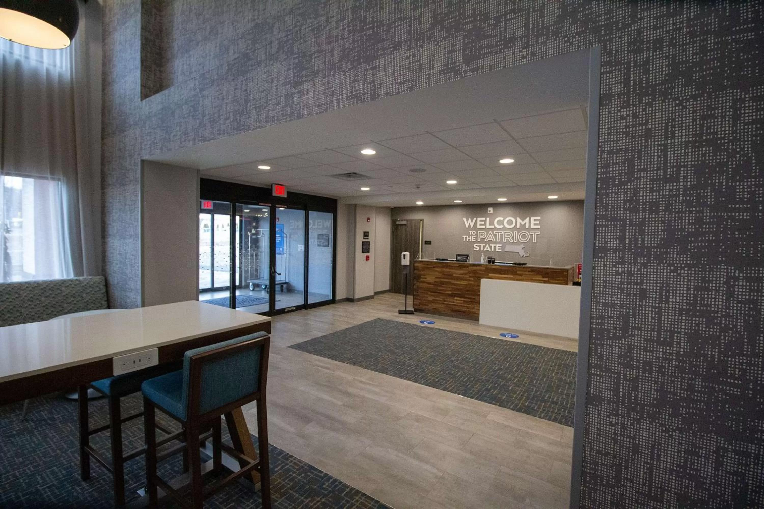 Lobby or reception in Hampton Inn North Attleboro, Ma