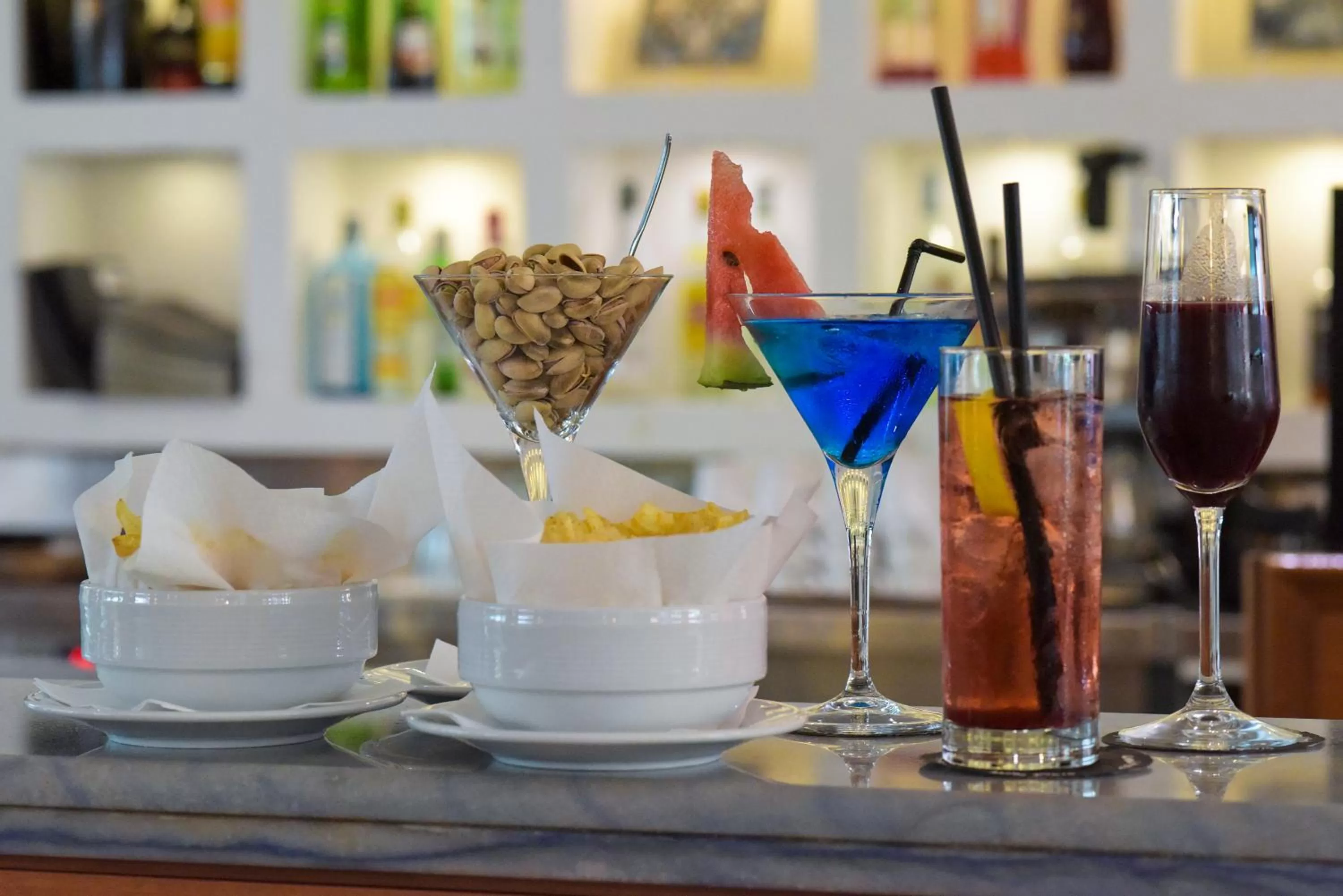 Lounge or bar in Grand Hotel Tiberio