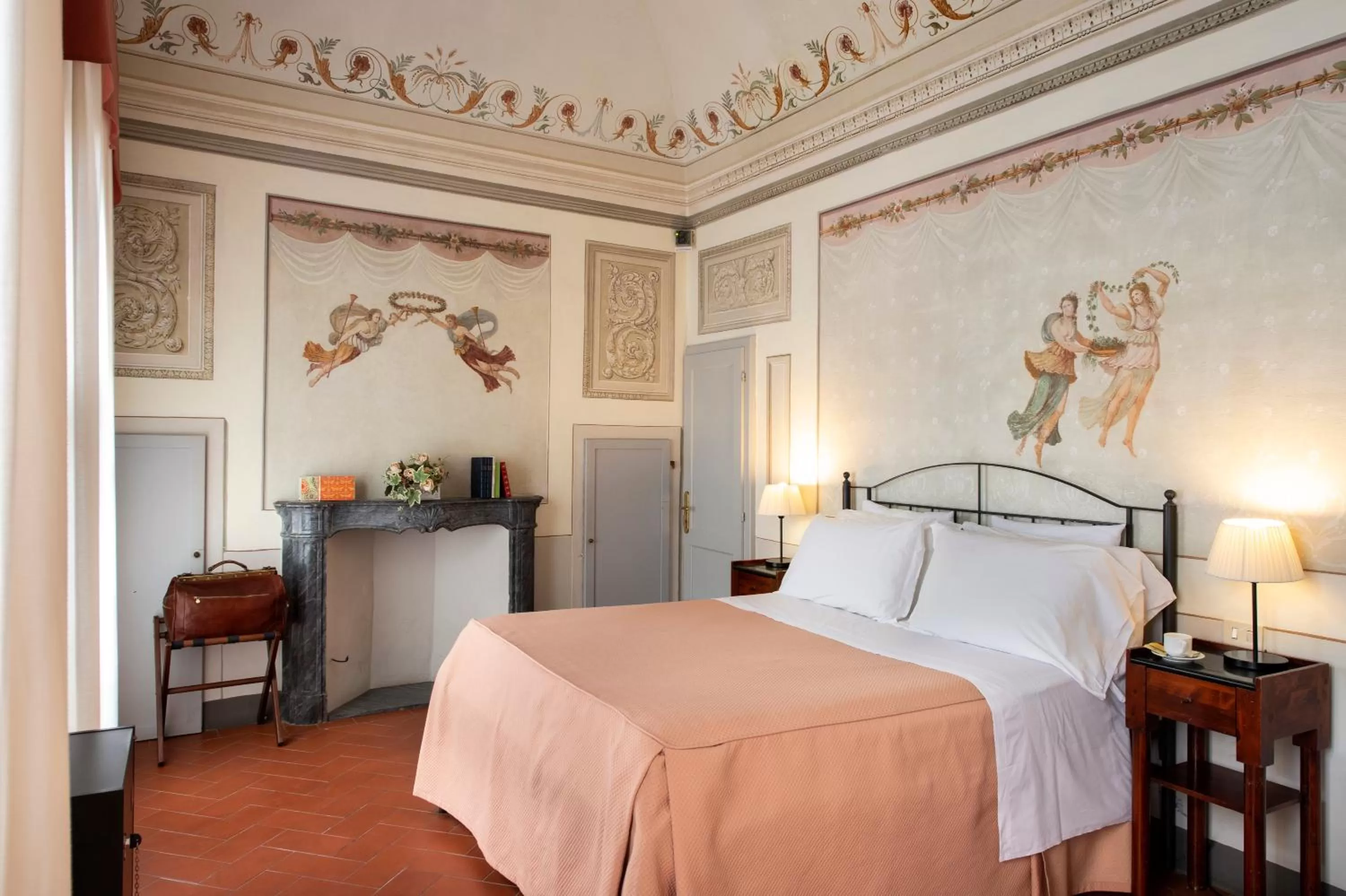 Bed in Hotel L'Antico Pozzo