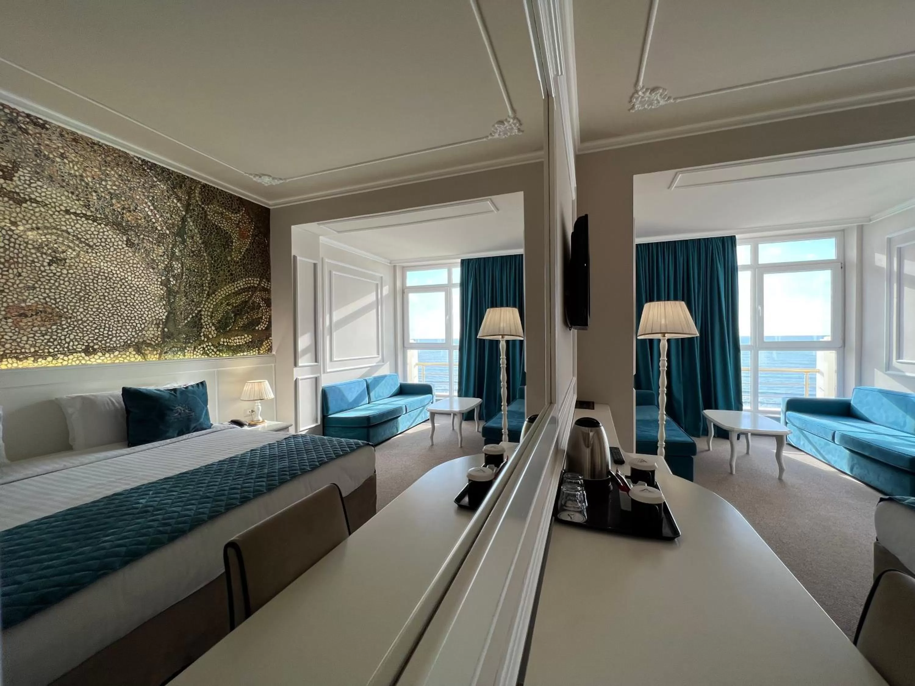 Photo of the whole room, Bed in Adriatik Hotel, BW Premier Collection