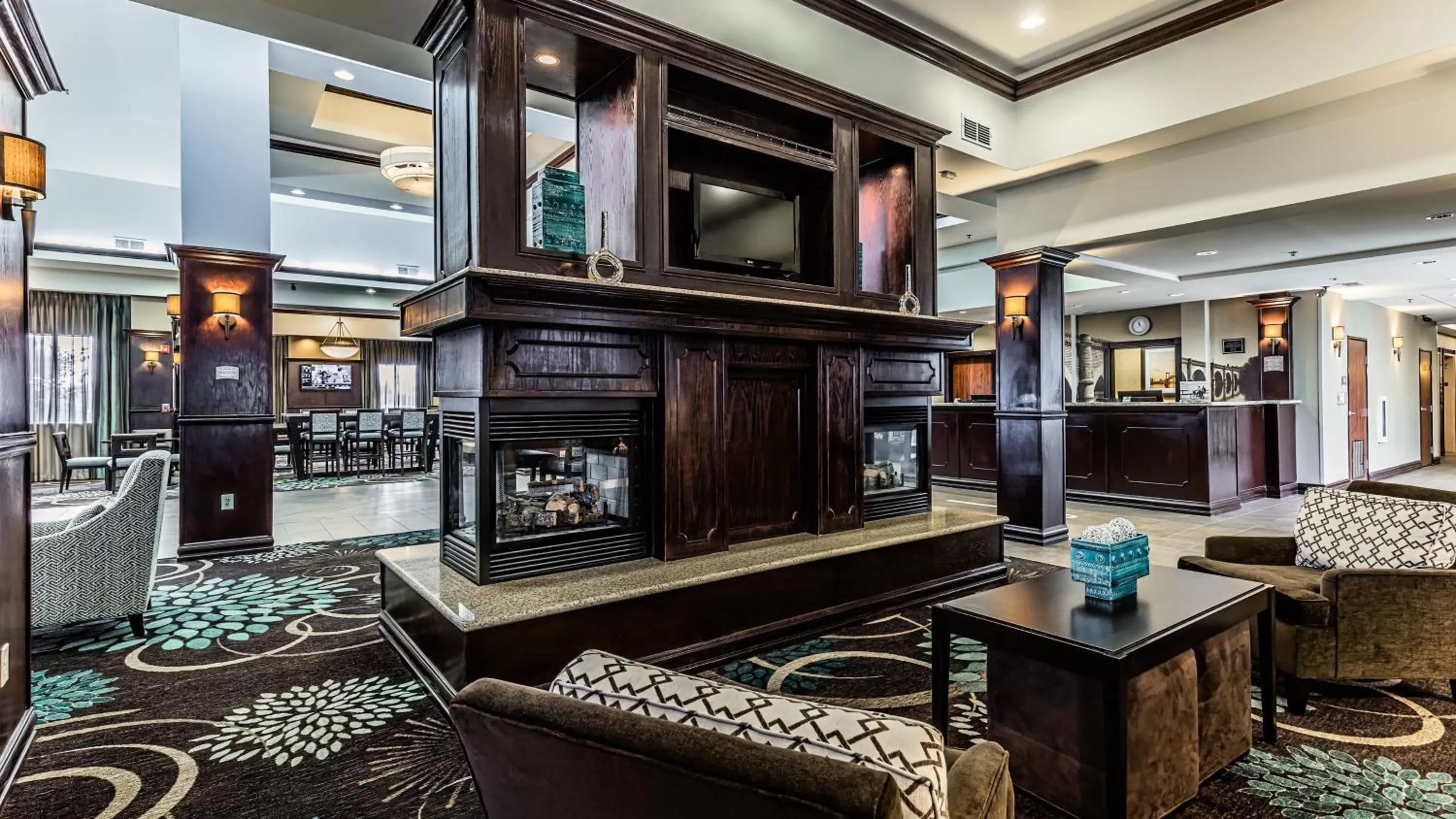 Property building in Staybridge Suites Laredo by IHG