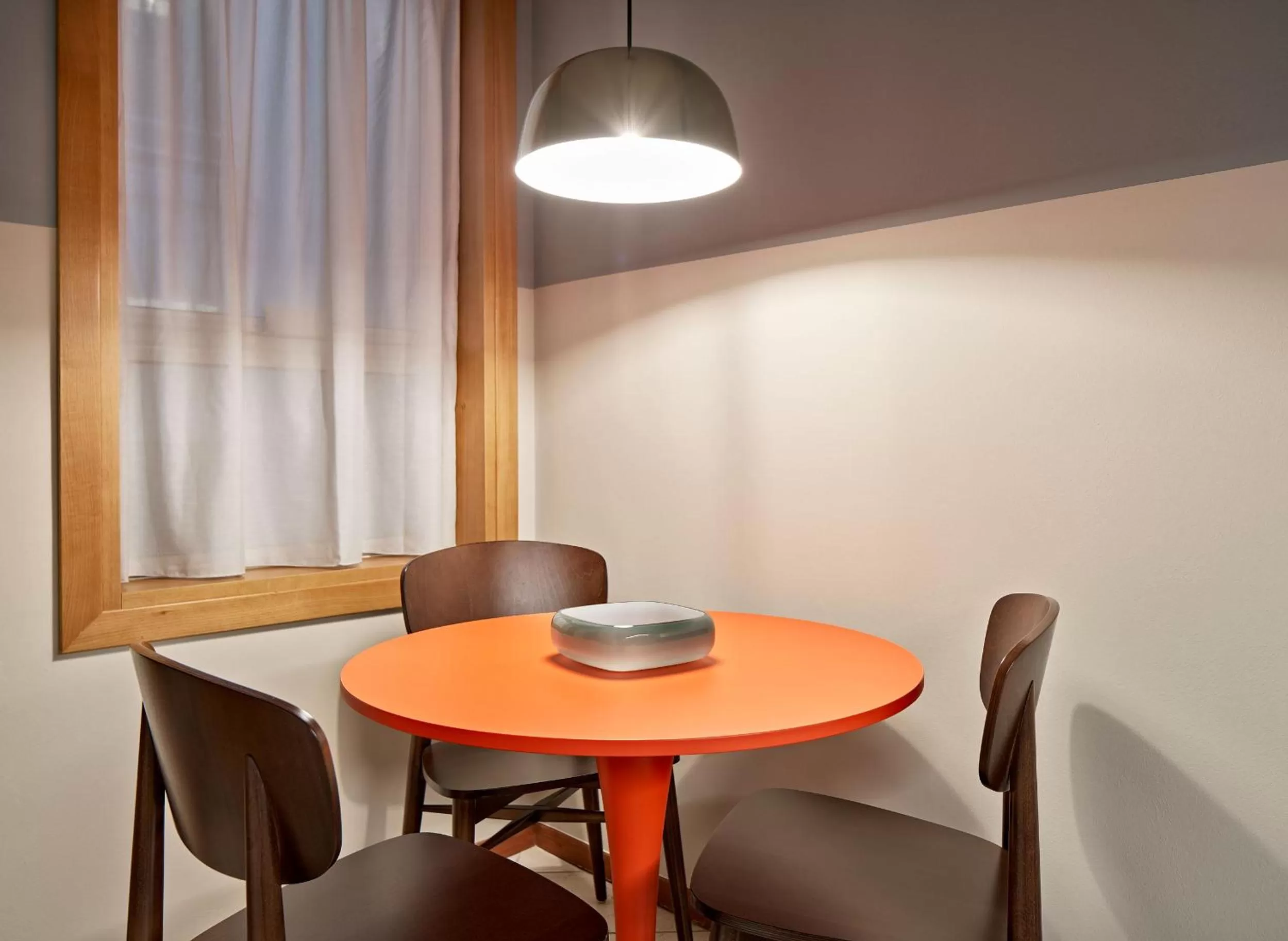 Dining area in URBANAUTS STUDIOS Minelli