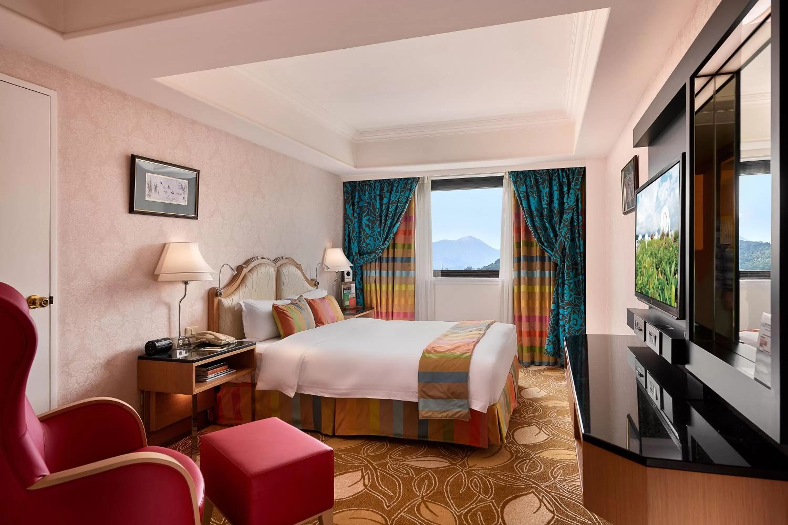 bunk bed, Bed in The Riviera Hotel Taipei