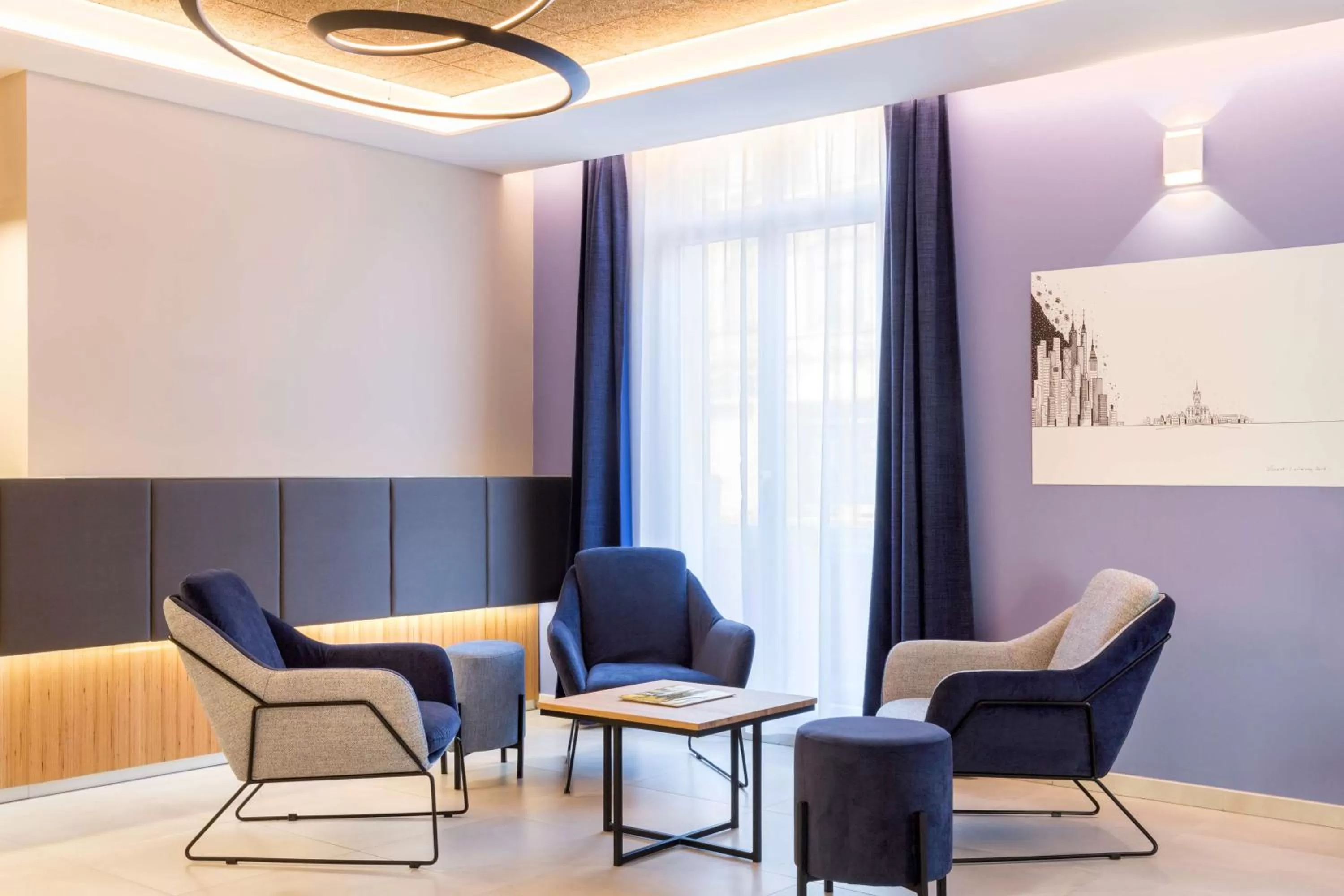 Lobby or reception in Best Western Le Beffroi