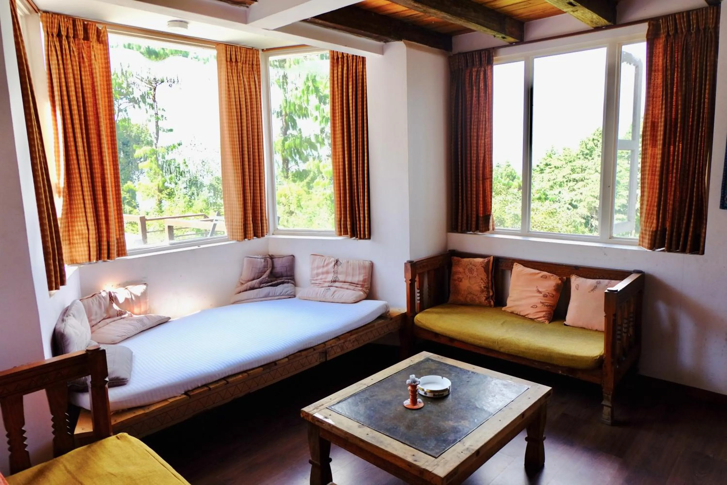 Living room, Bed in Hotel At The End Of The Universe