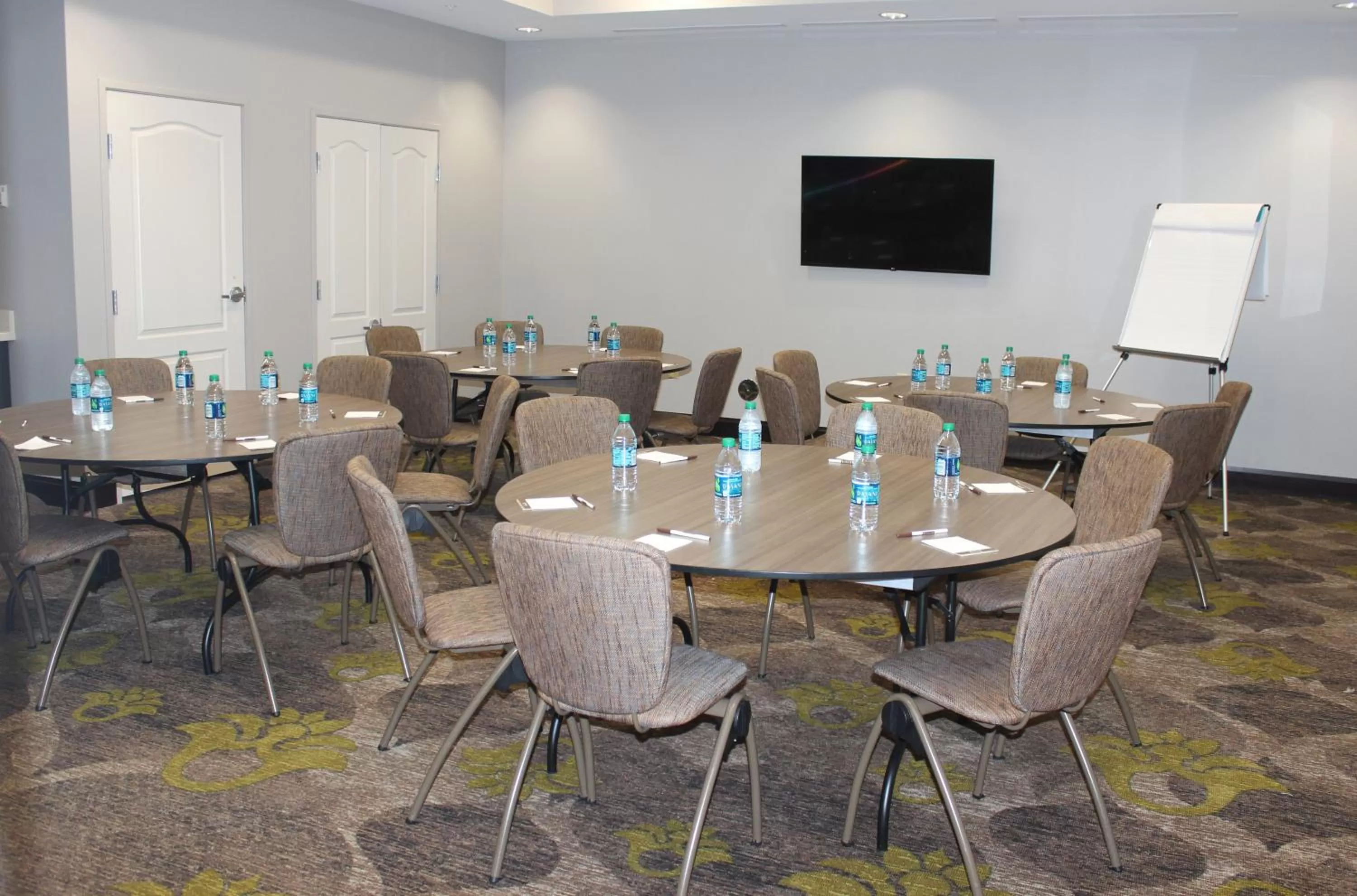 Meeting/conference room in Staybridge Suites Miamisburg by IHG