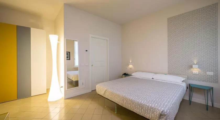 Photo of the whole room in Hotel Forlanini 52