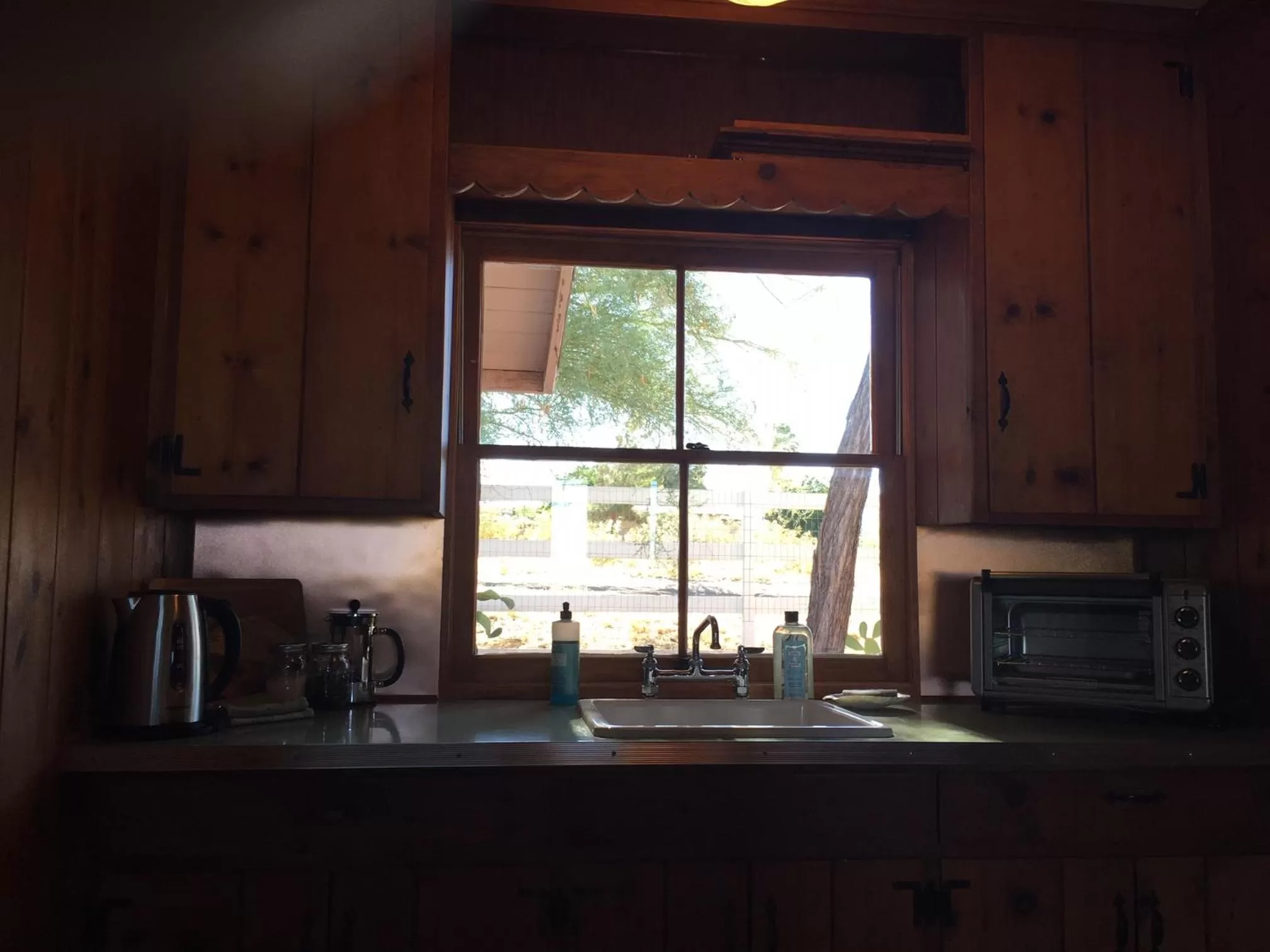 Kitchen/Kitchenette in Joshua Tree Ranch House