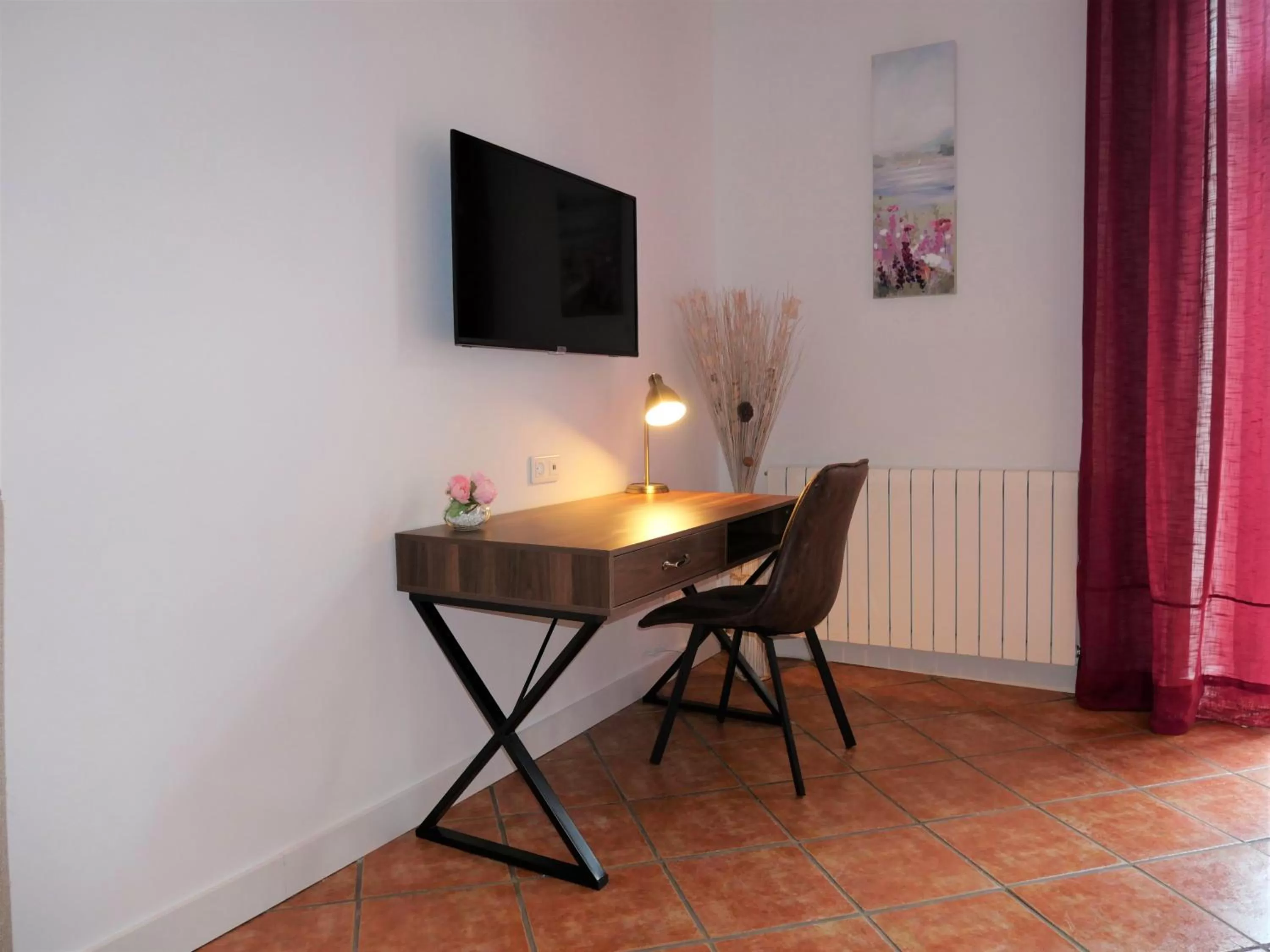 TV and multimedia in Hotel Casa Bougainvillea