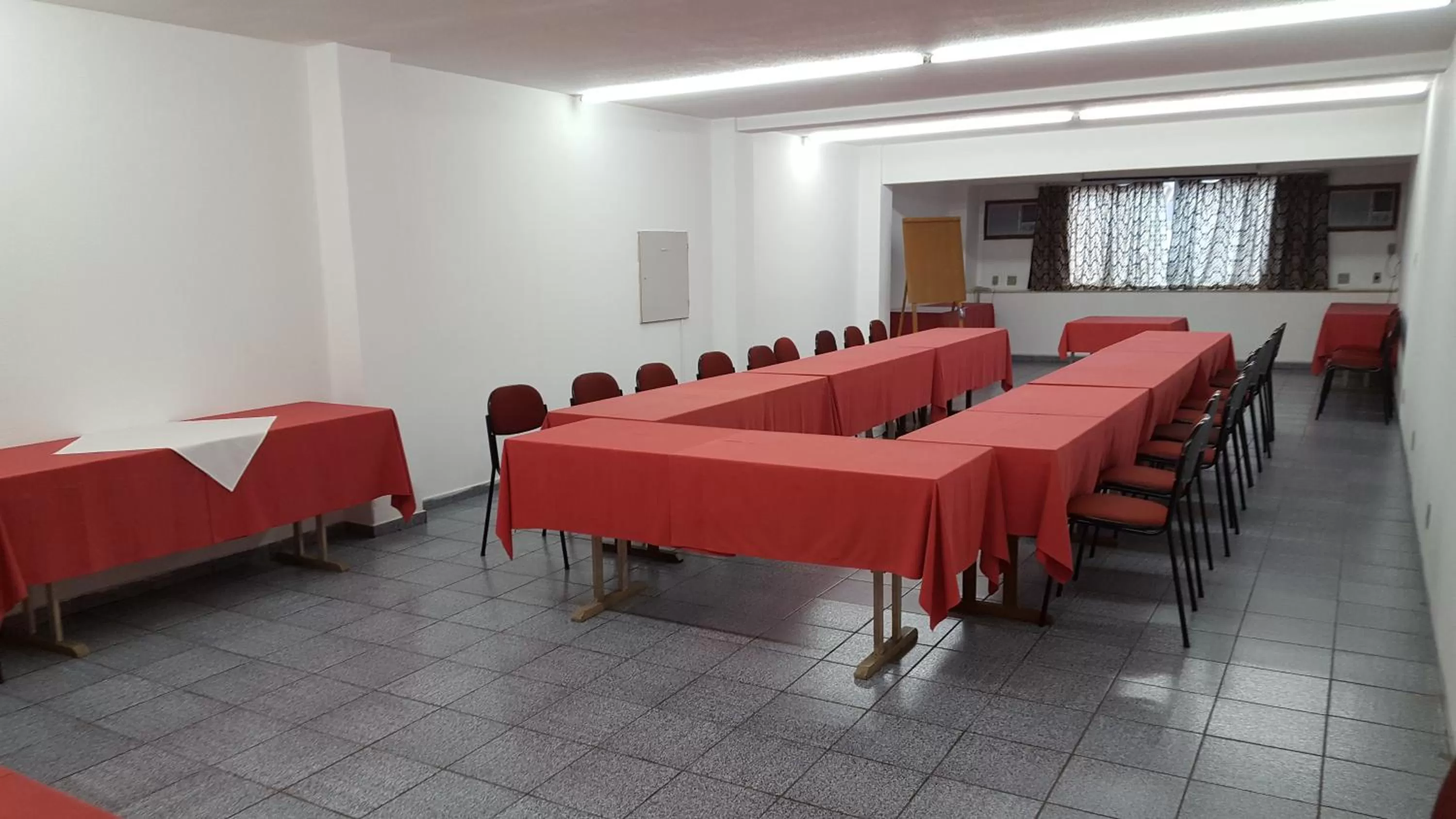 Meeting/conference room in Fenícia Palace Hotel