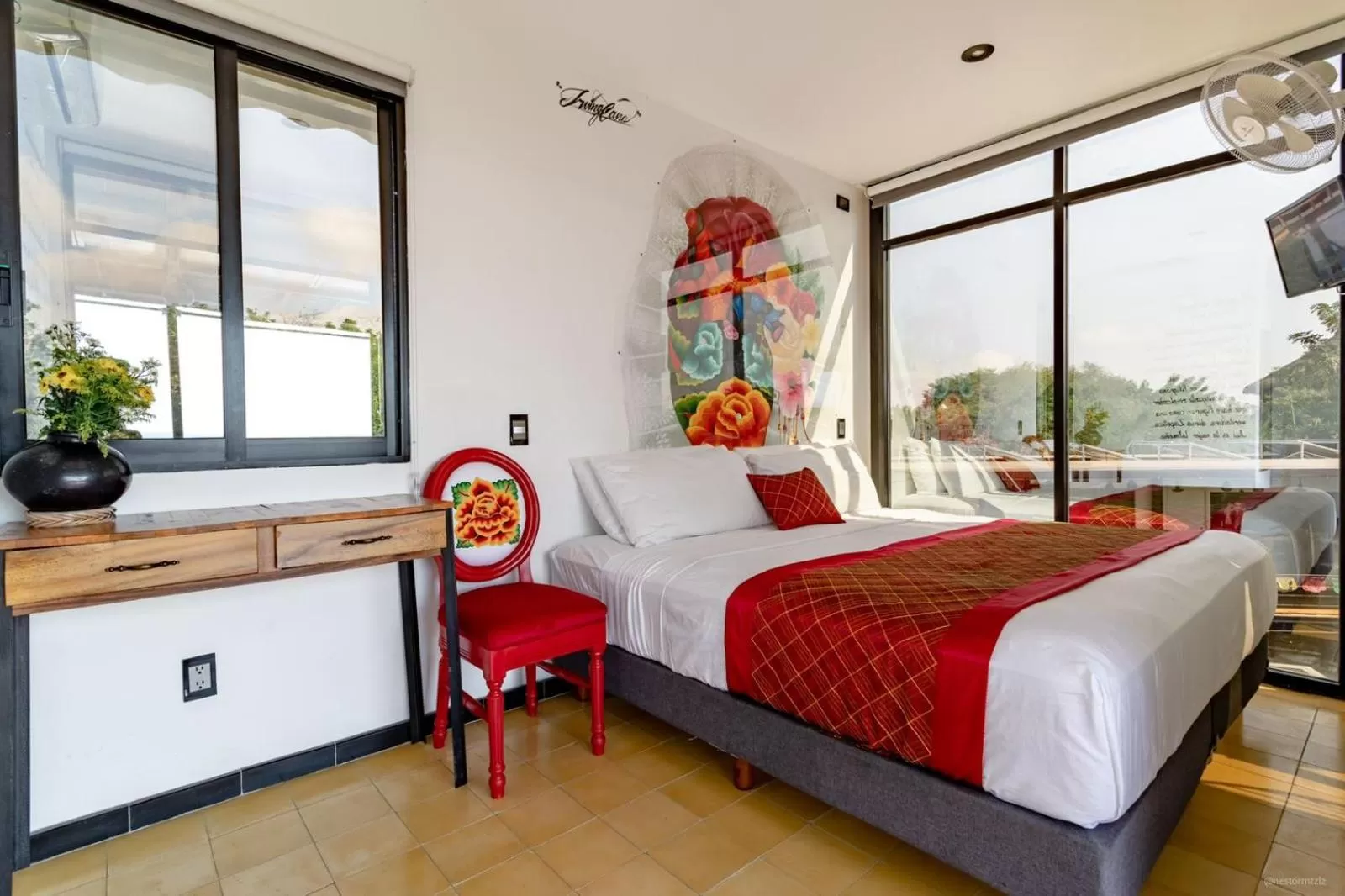 Balcony/Terrace, View in Cabane Container Boutique Hotel