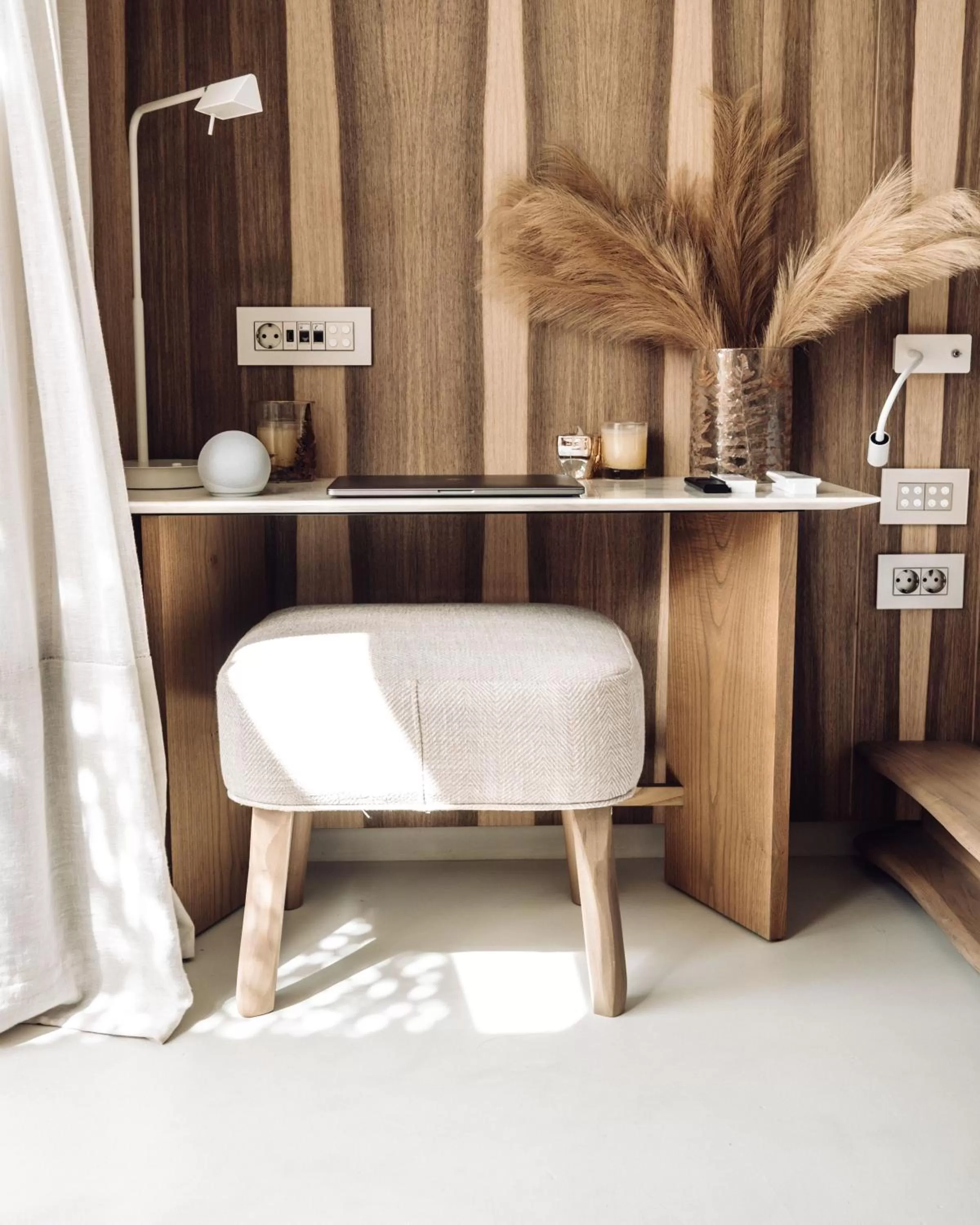 Decorative detail in Avgoustos Suites Naxos