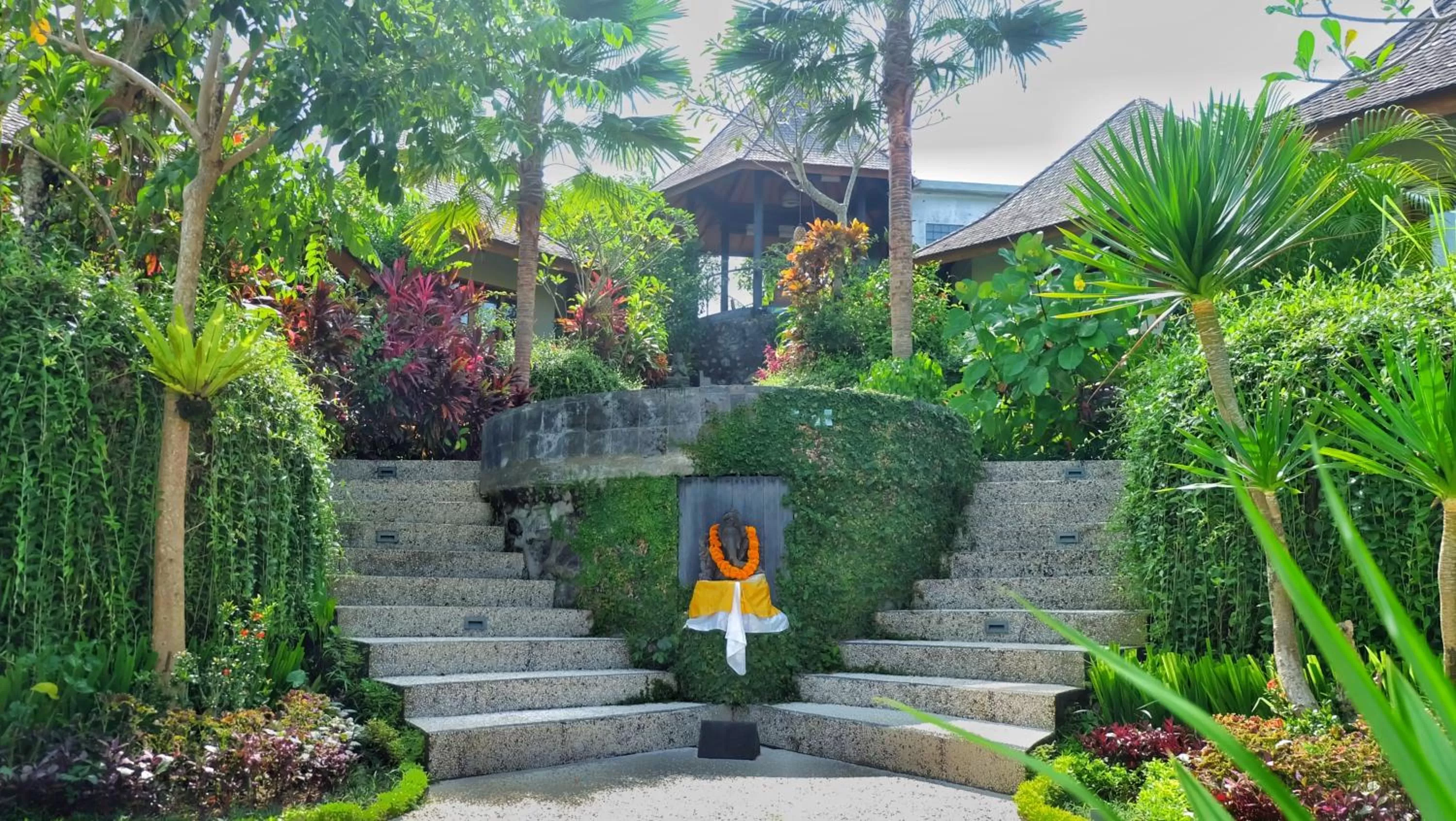 Facade/entrance in Kadewa Retreat Ubud - Adults Only