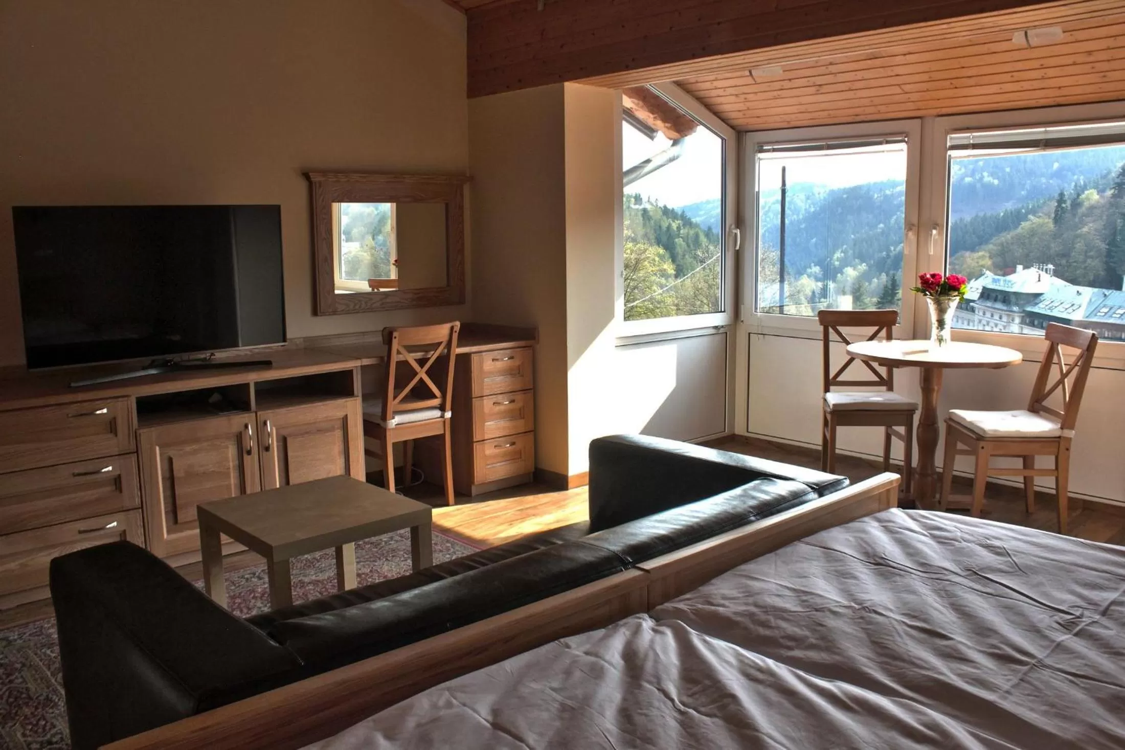 Decorative detail, Bed in Hotel Orix