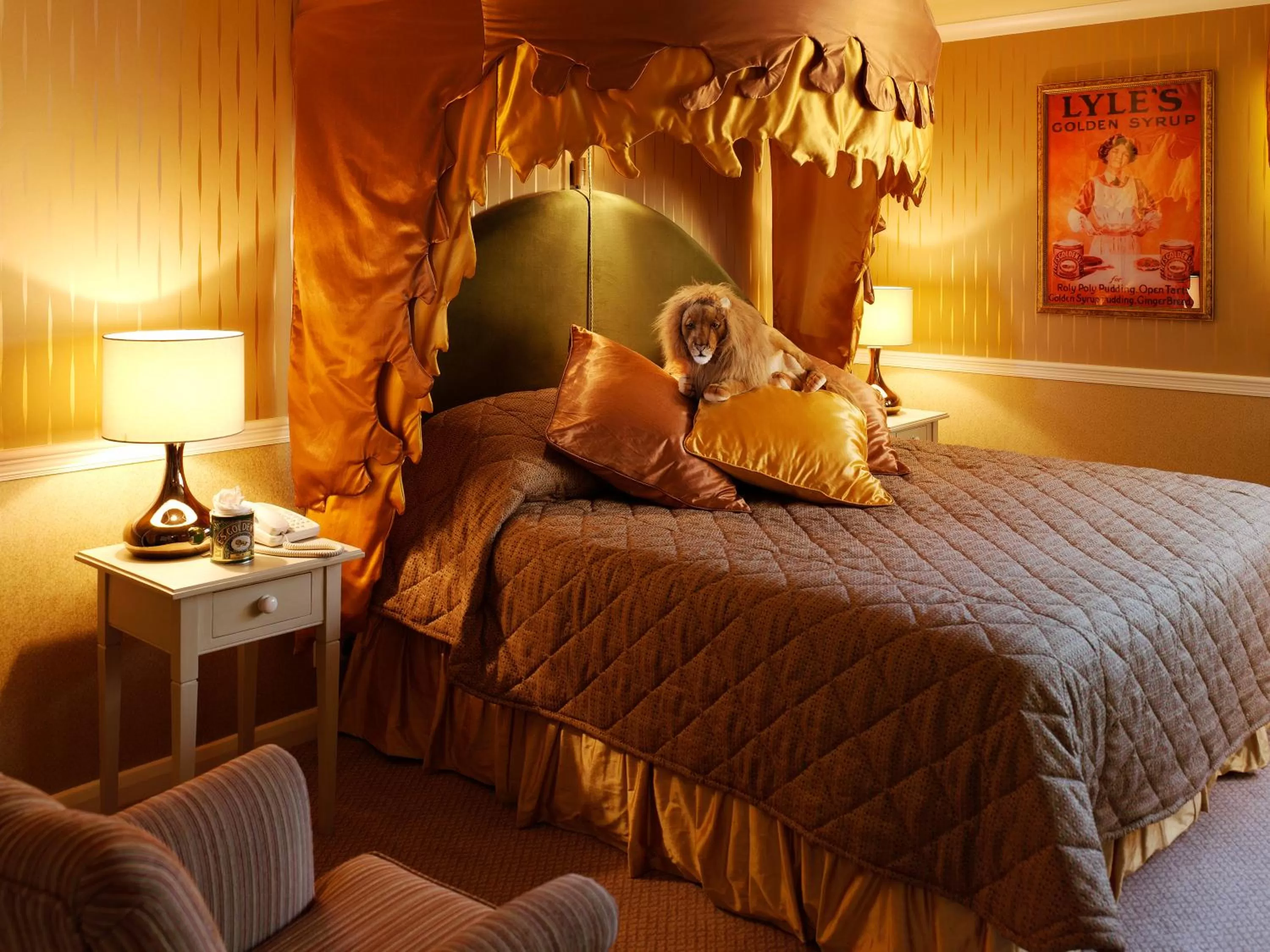 Bedroom, Bed in Three Ways House Hotel