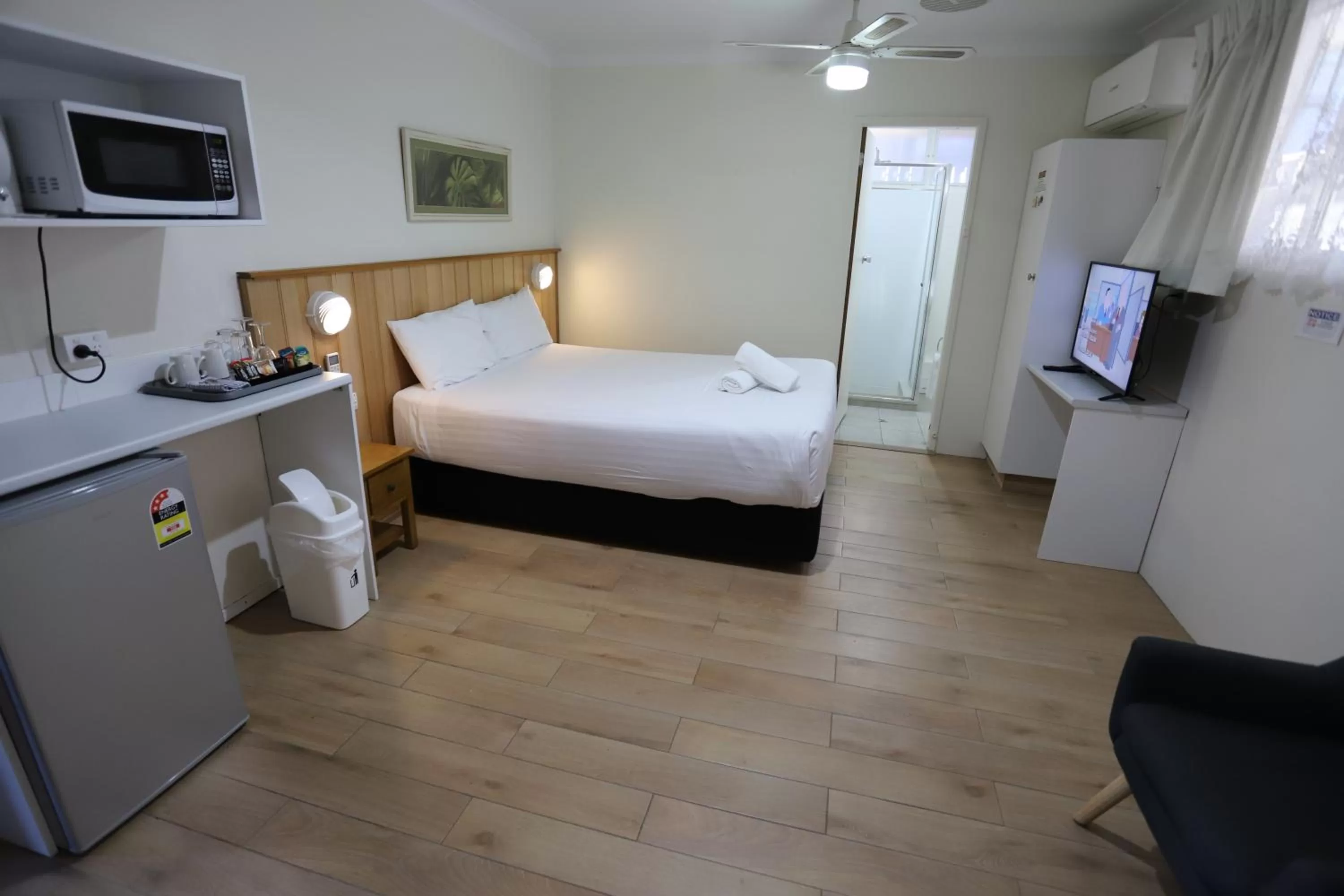 Bed in Reign Inn Newcastle