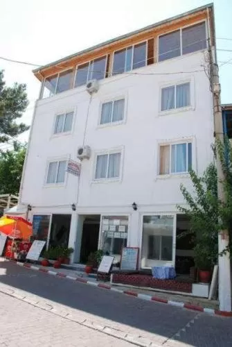 Facade/entrance in Kale Hotel