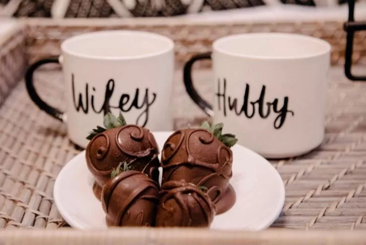 Food and drinks in Serenity in the Marigny