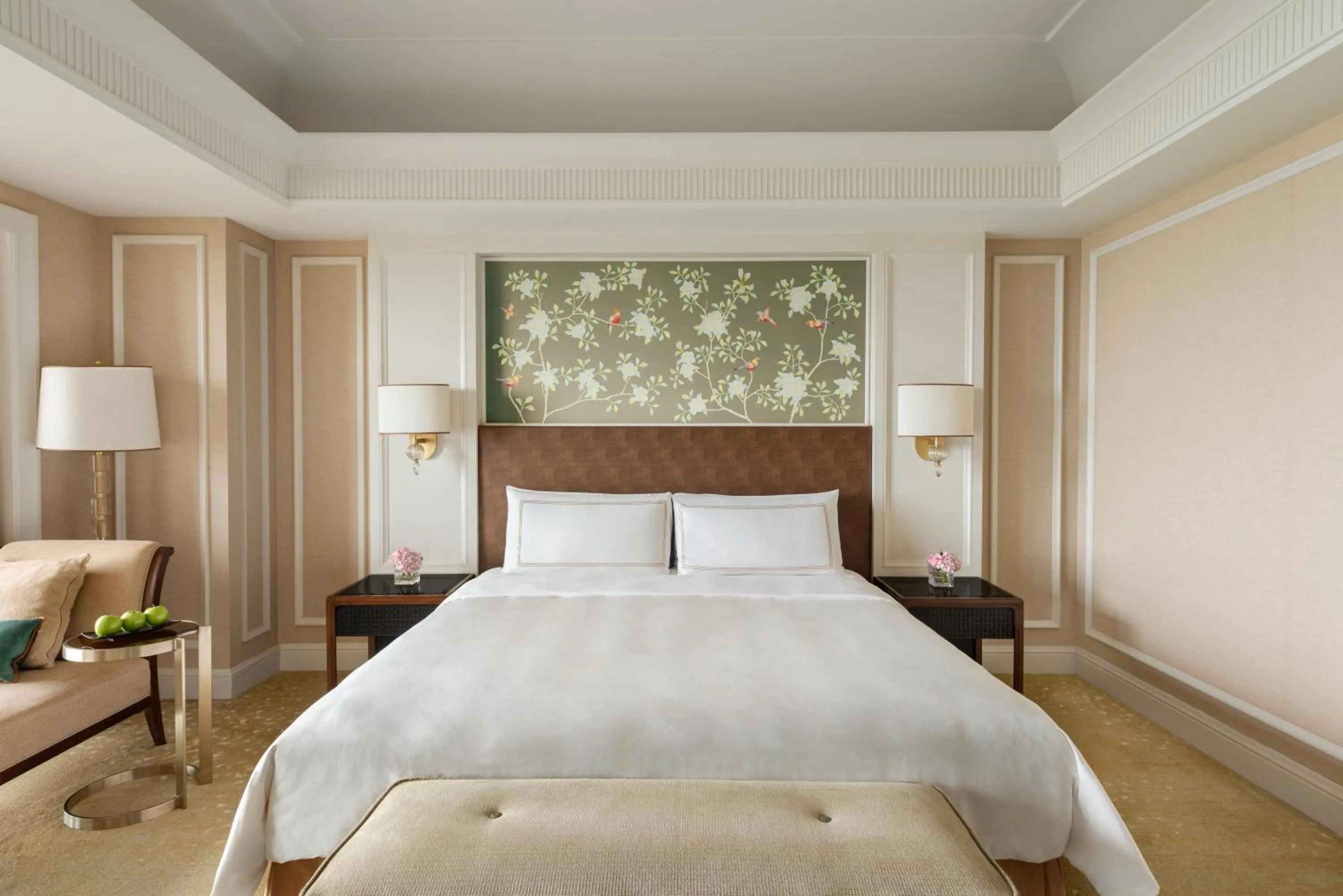 Photo of the whole room, Bed in Grand Hotel Haikou - Managed by Accor