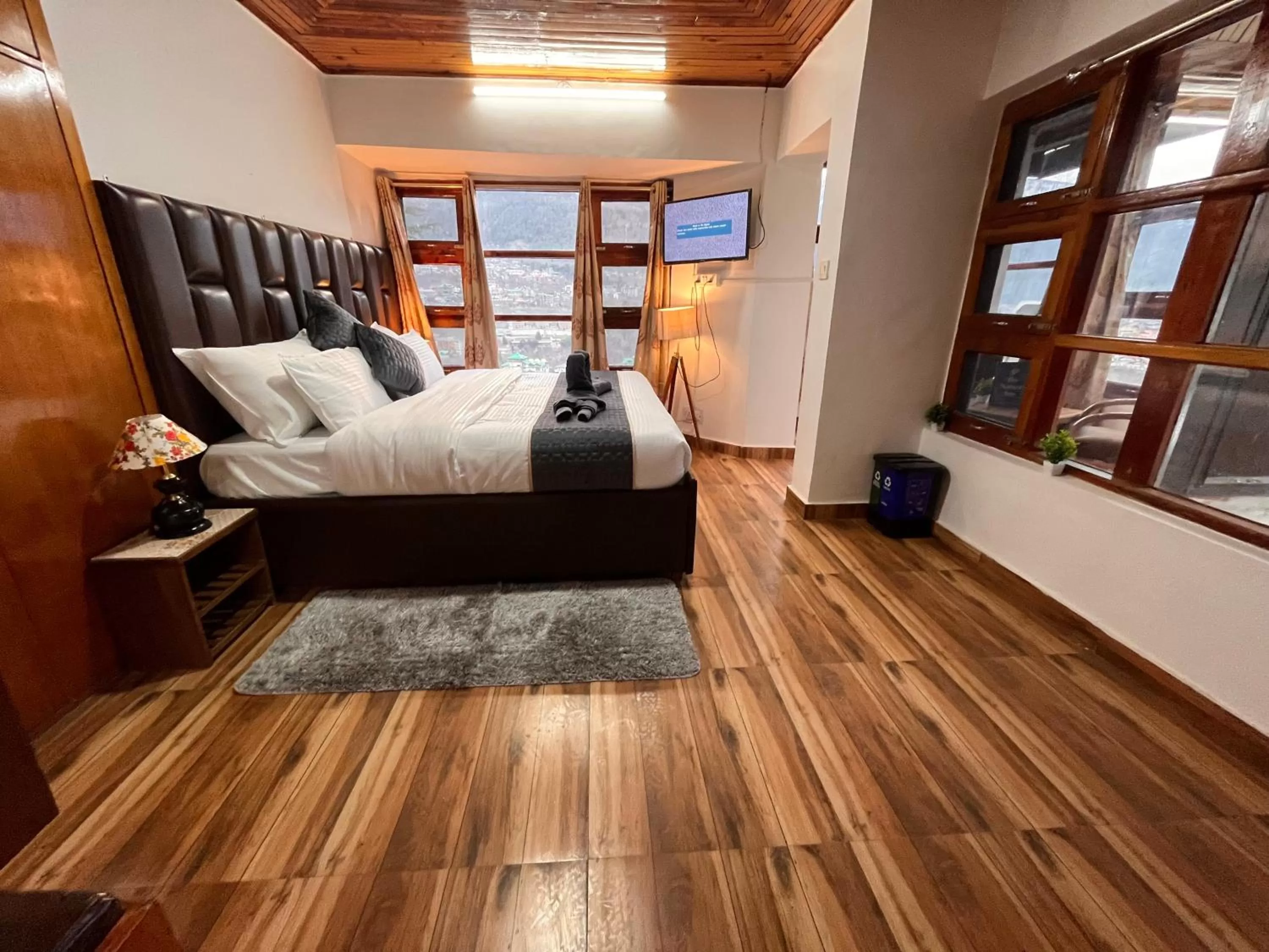 Seating Area in Himalayan Nomad Cottage, Manali