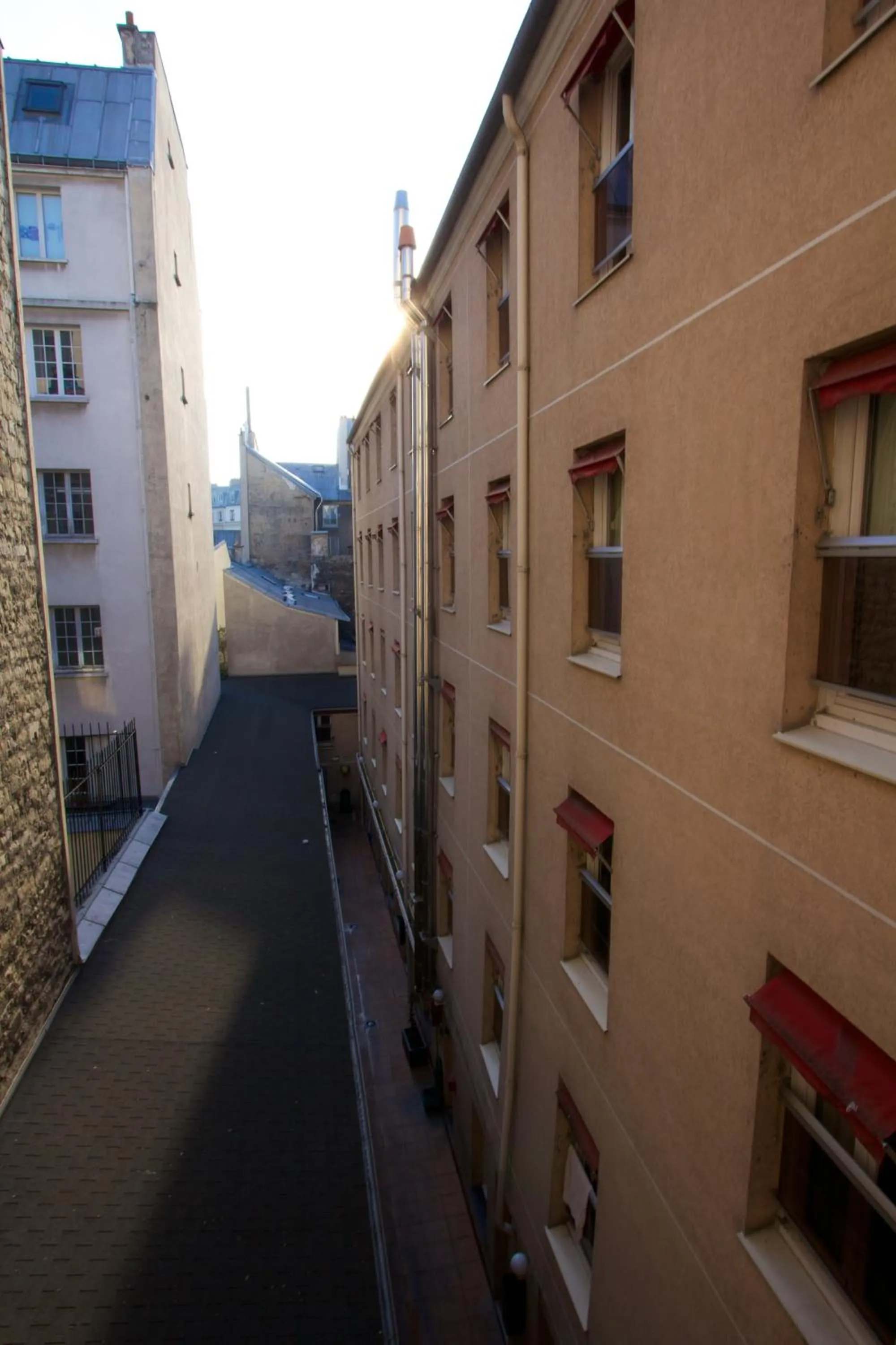 Neighbourhood in Auberge Internationale des Jeunes