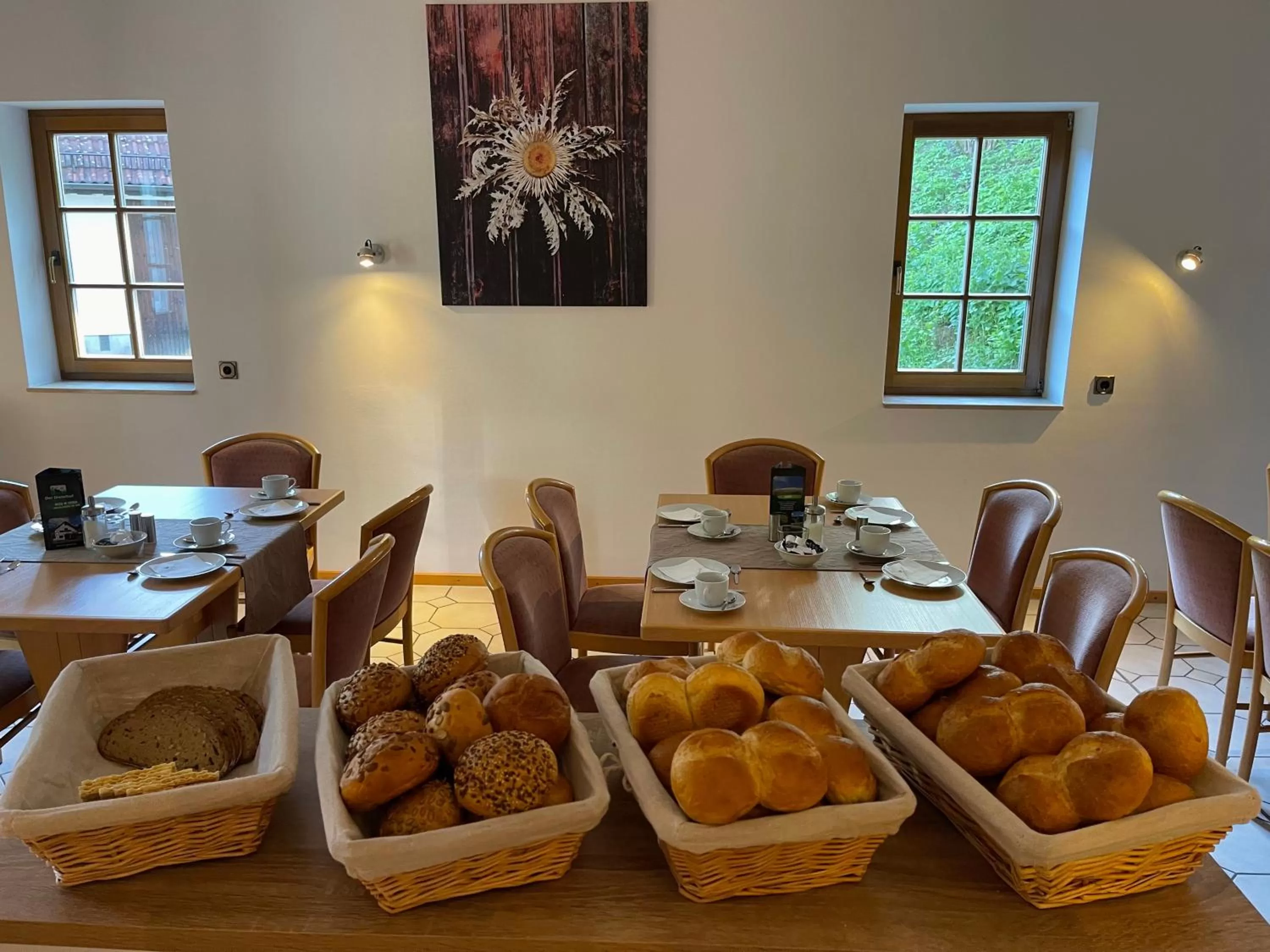 Buffet breakfast in Landhotel Der Distelhof mit Scheunencafé