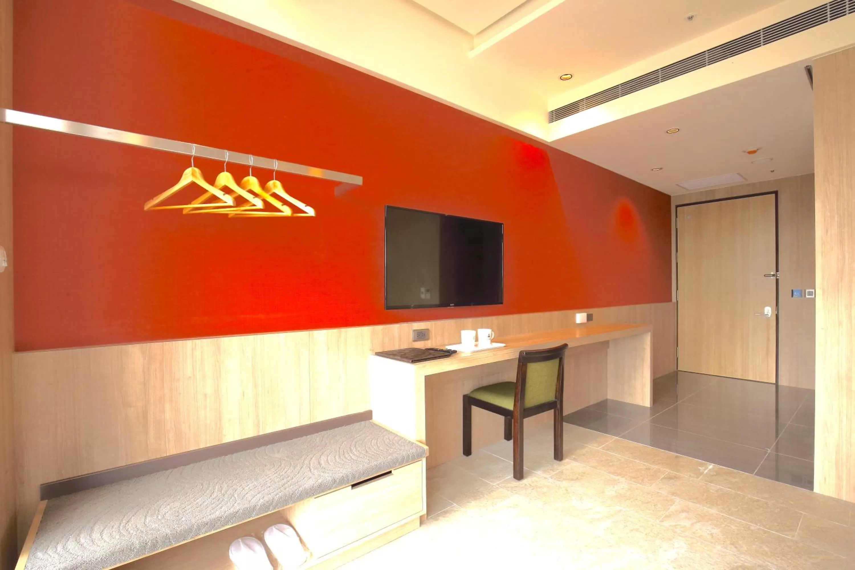 Photo of the whole room in Kloud Hotel