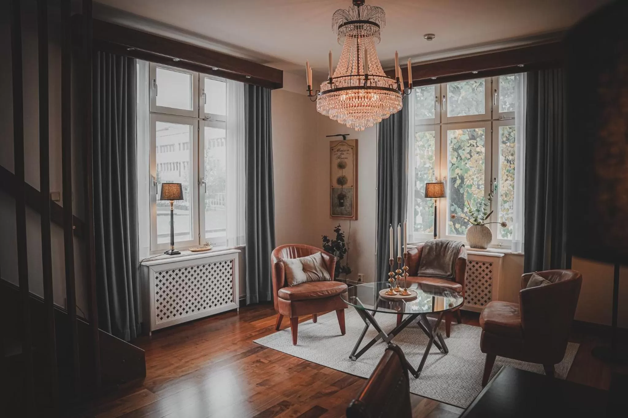 Seating area in Mojo Hotell