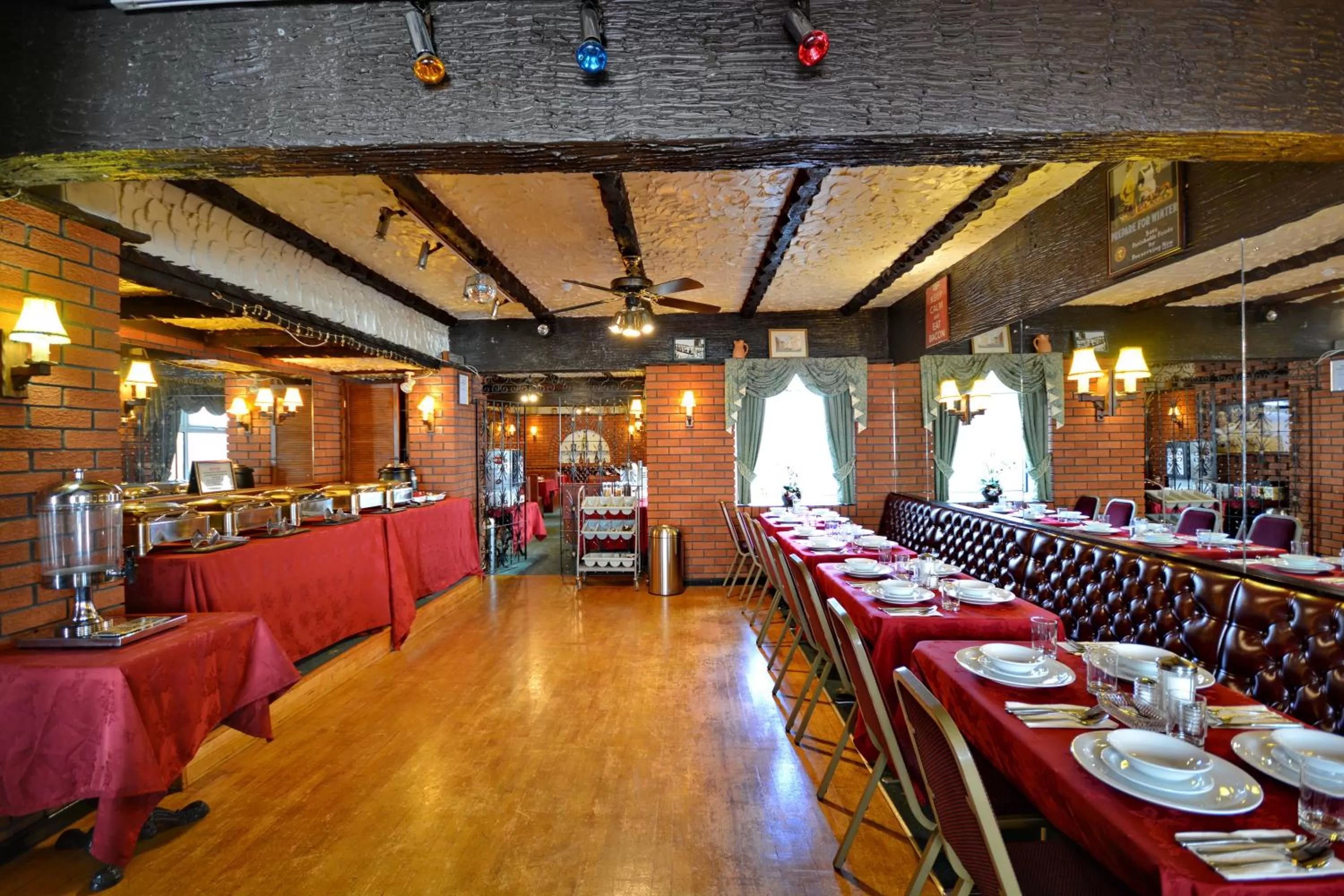 Buffet breakfast in Royal Oakwell Hotel