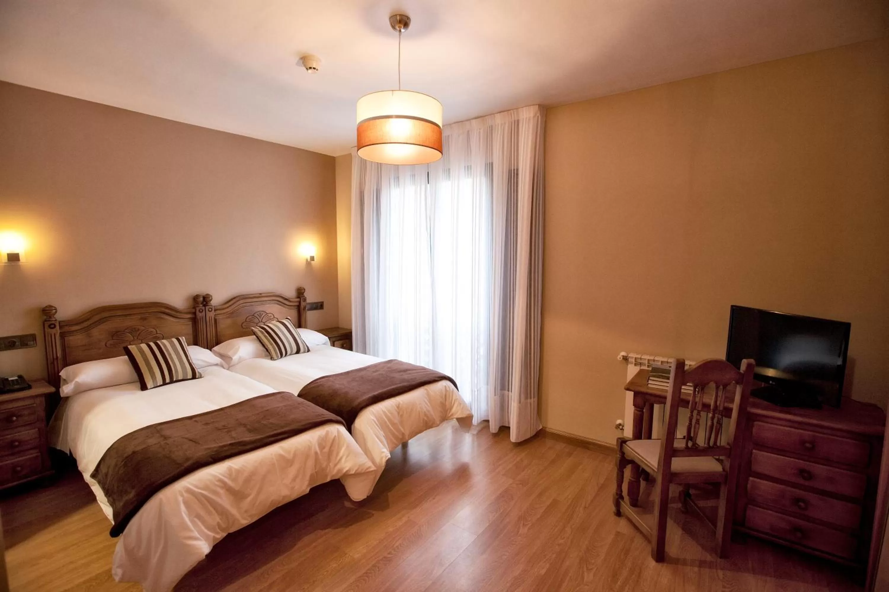 Bedroom, Bed in Hotel Santa Cruz