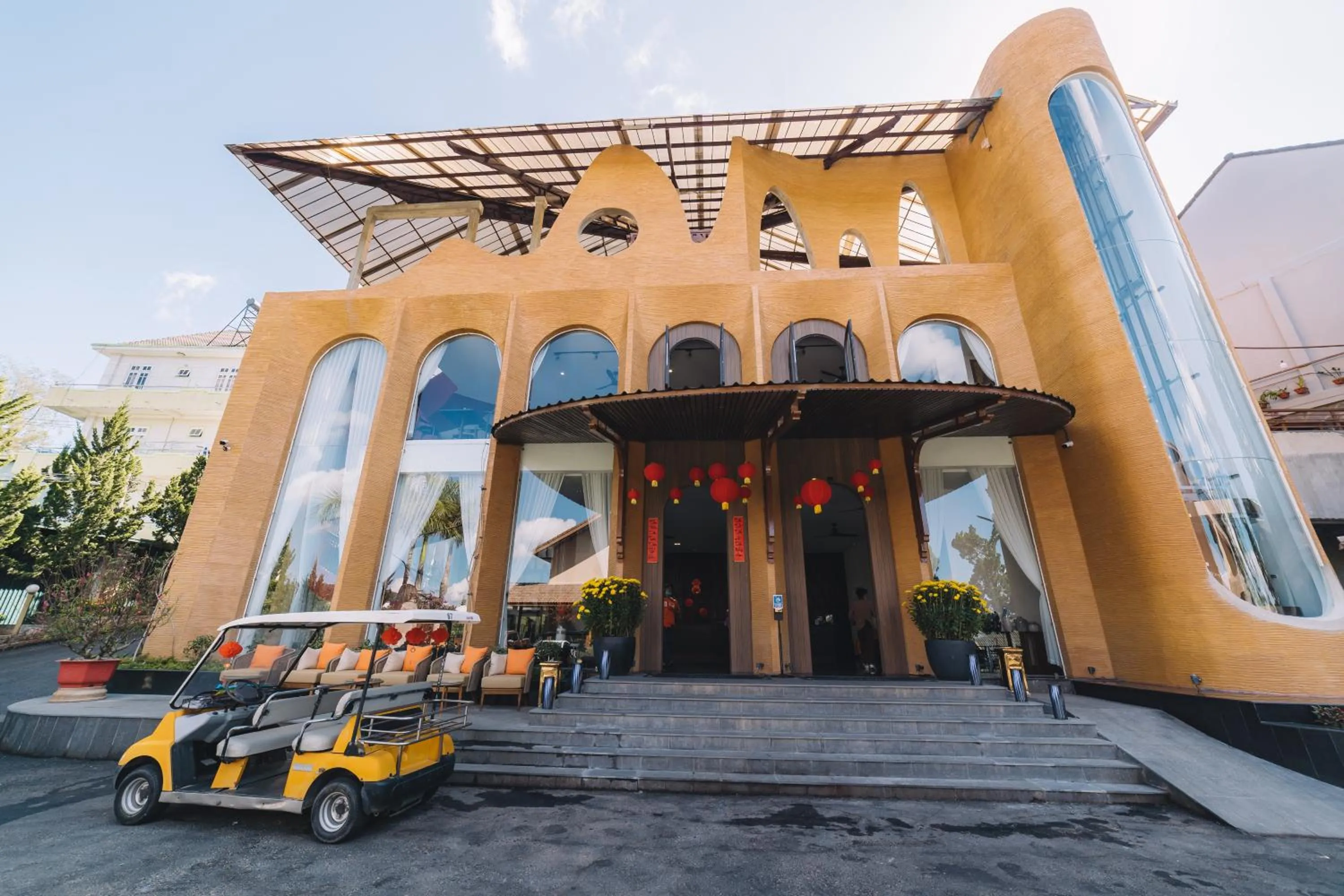 Property building in Zen Valley Dalat